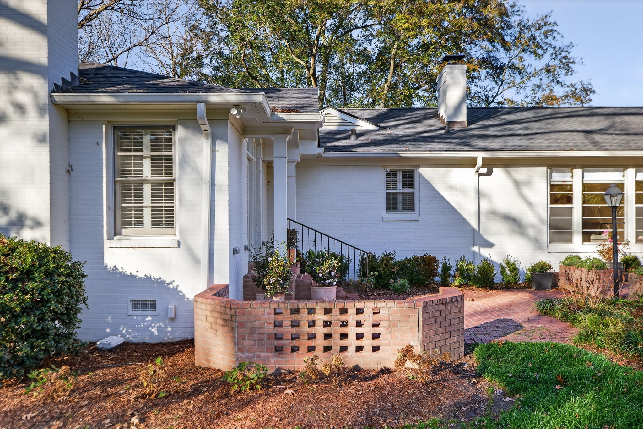1209 Tyne Blvd