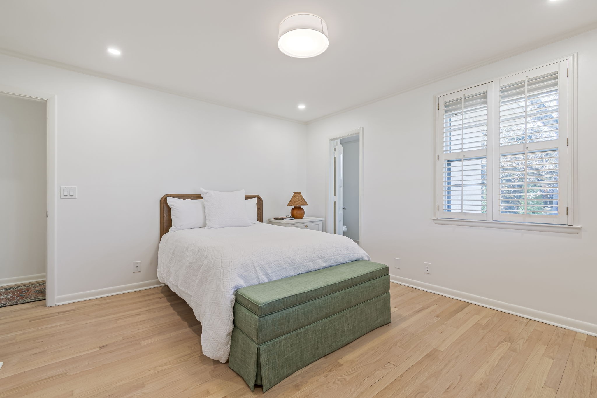 1209 Tyne Blvd