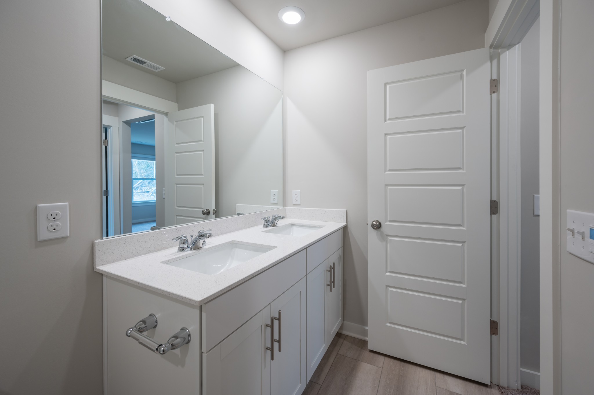 293 Casper Dr