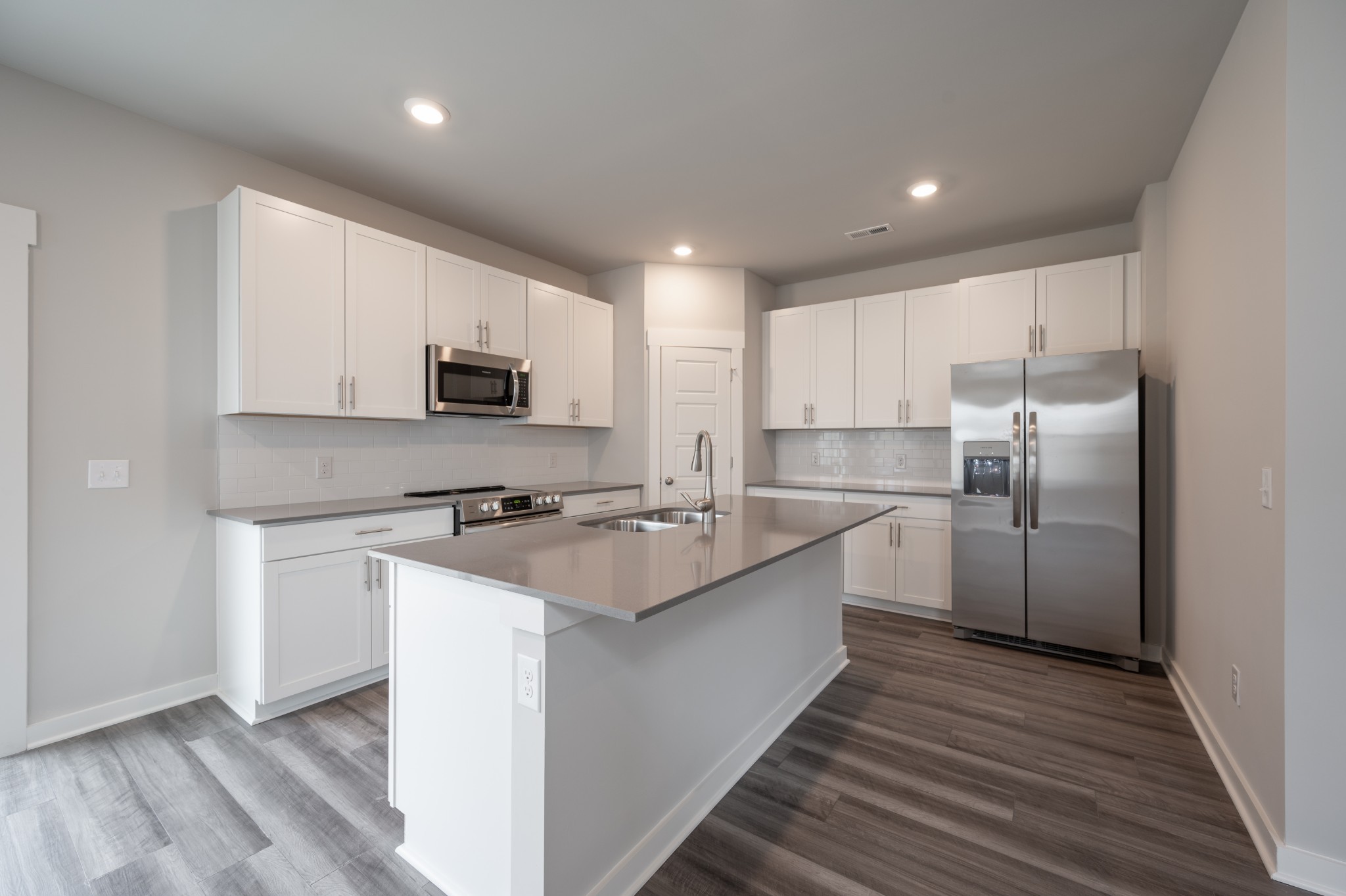 293 Casper Dr