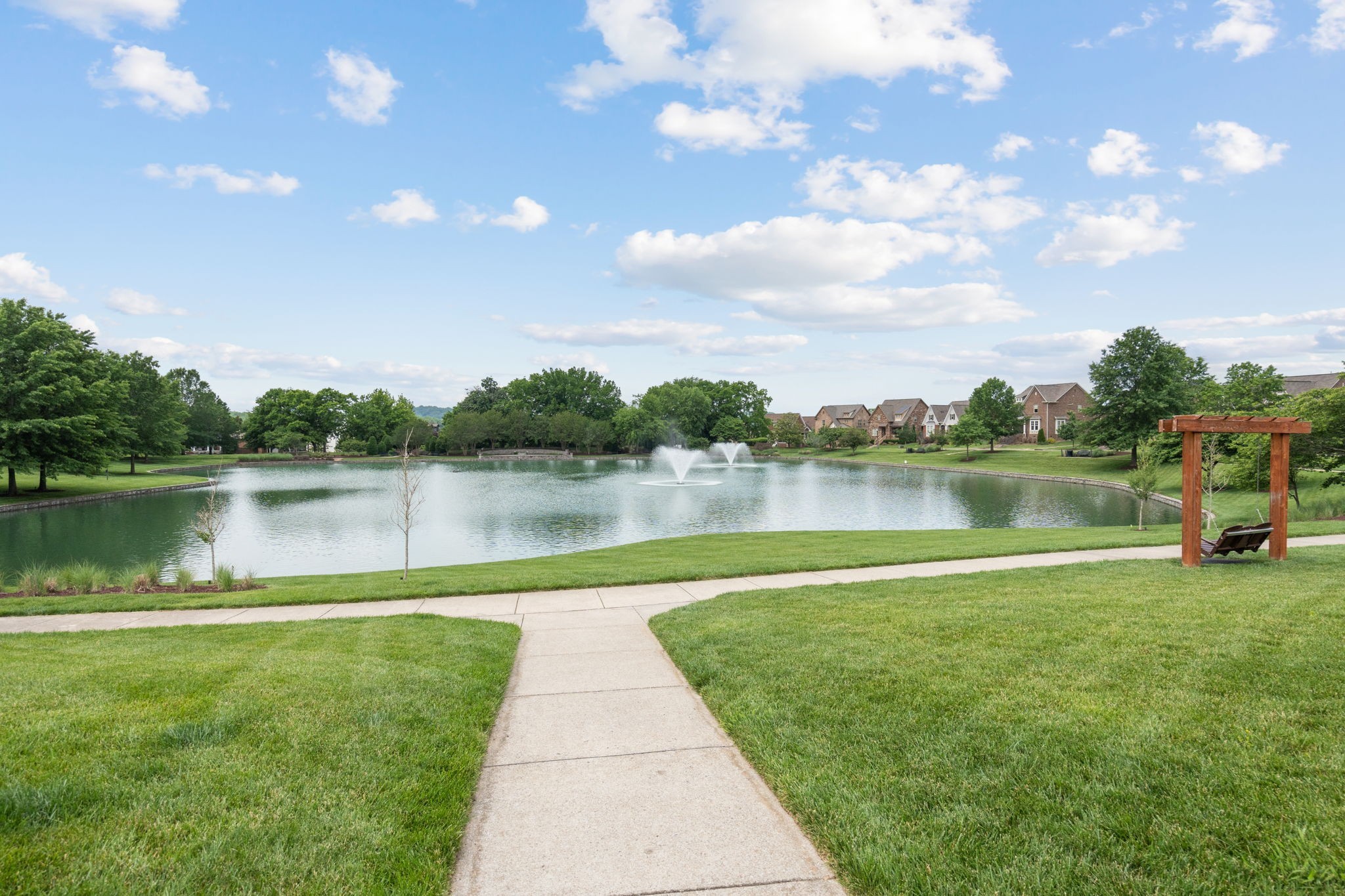 2801 Americus Dr