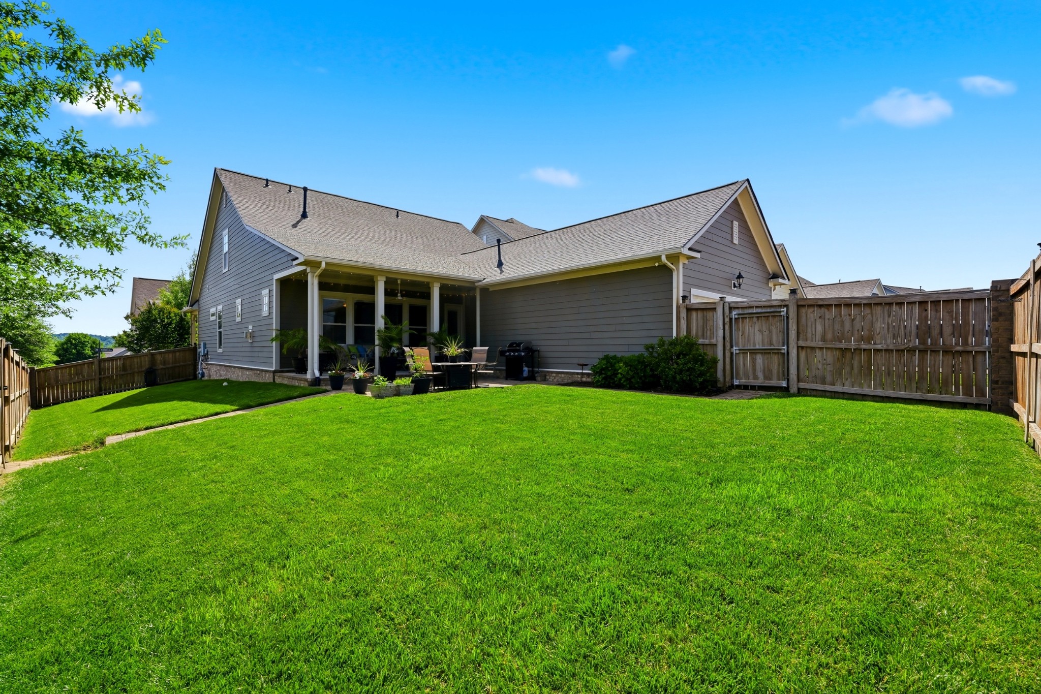 2801 Americus Dr
