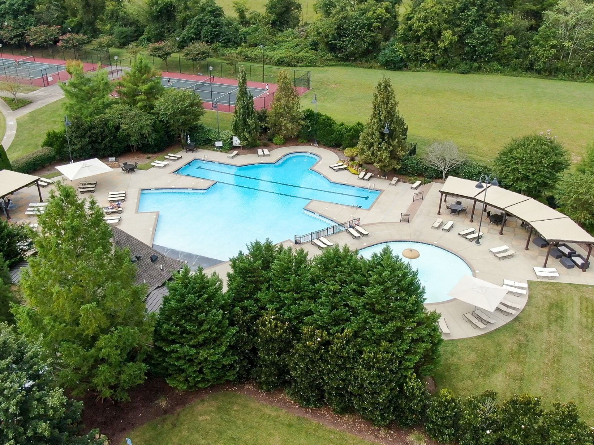 2801 Americus Dr