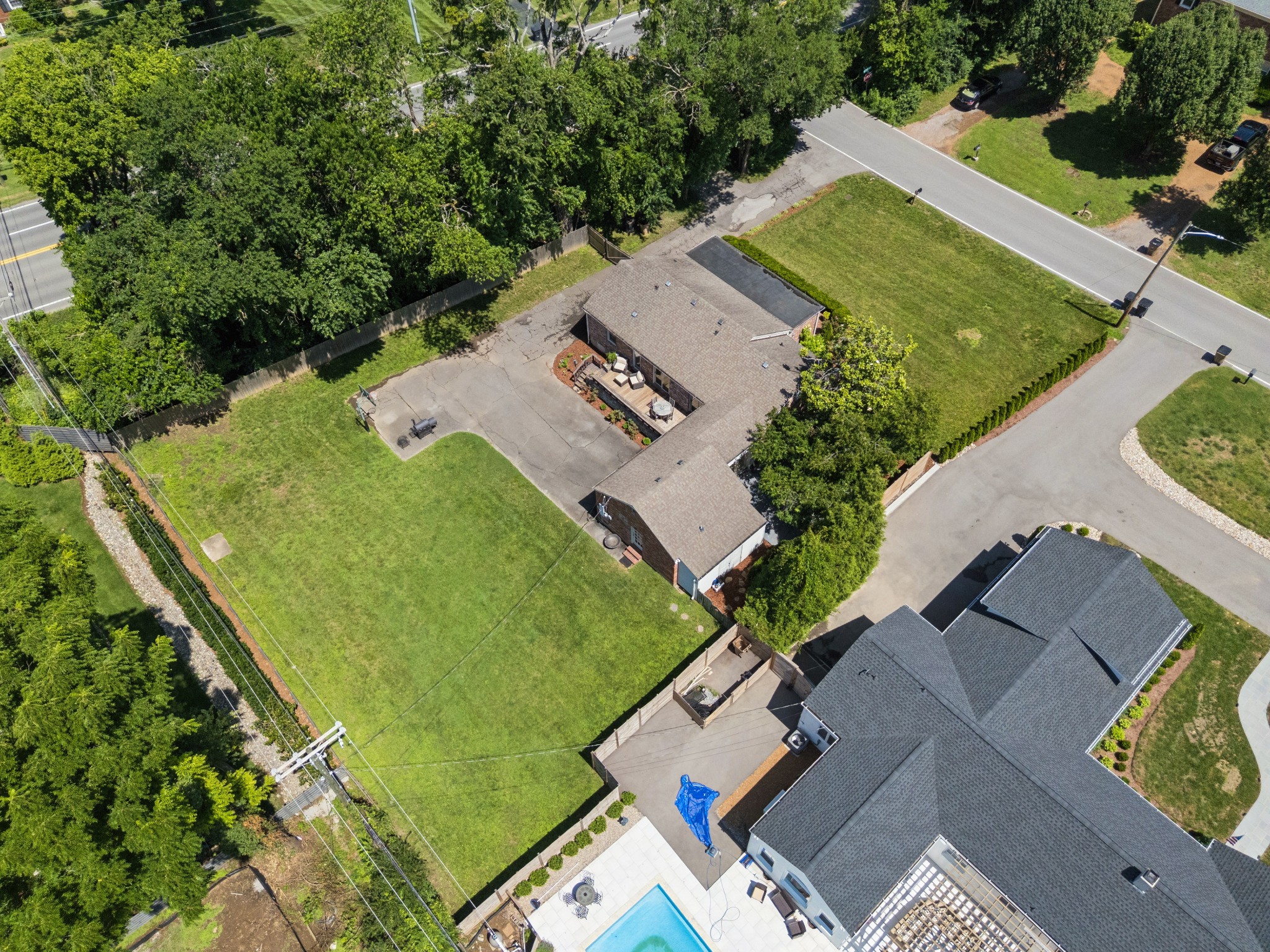 105 Brookfield Ave