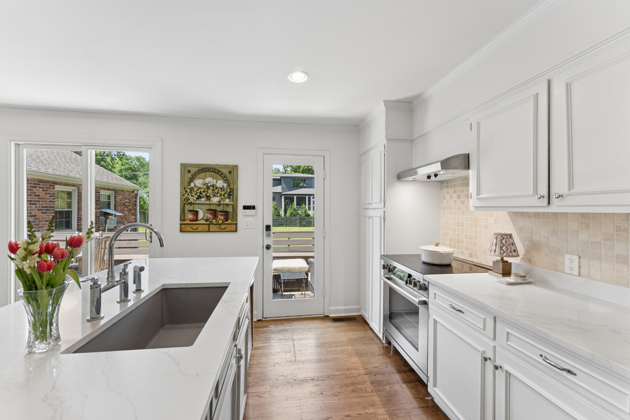 105 Brookfield Ave