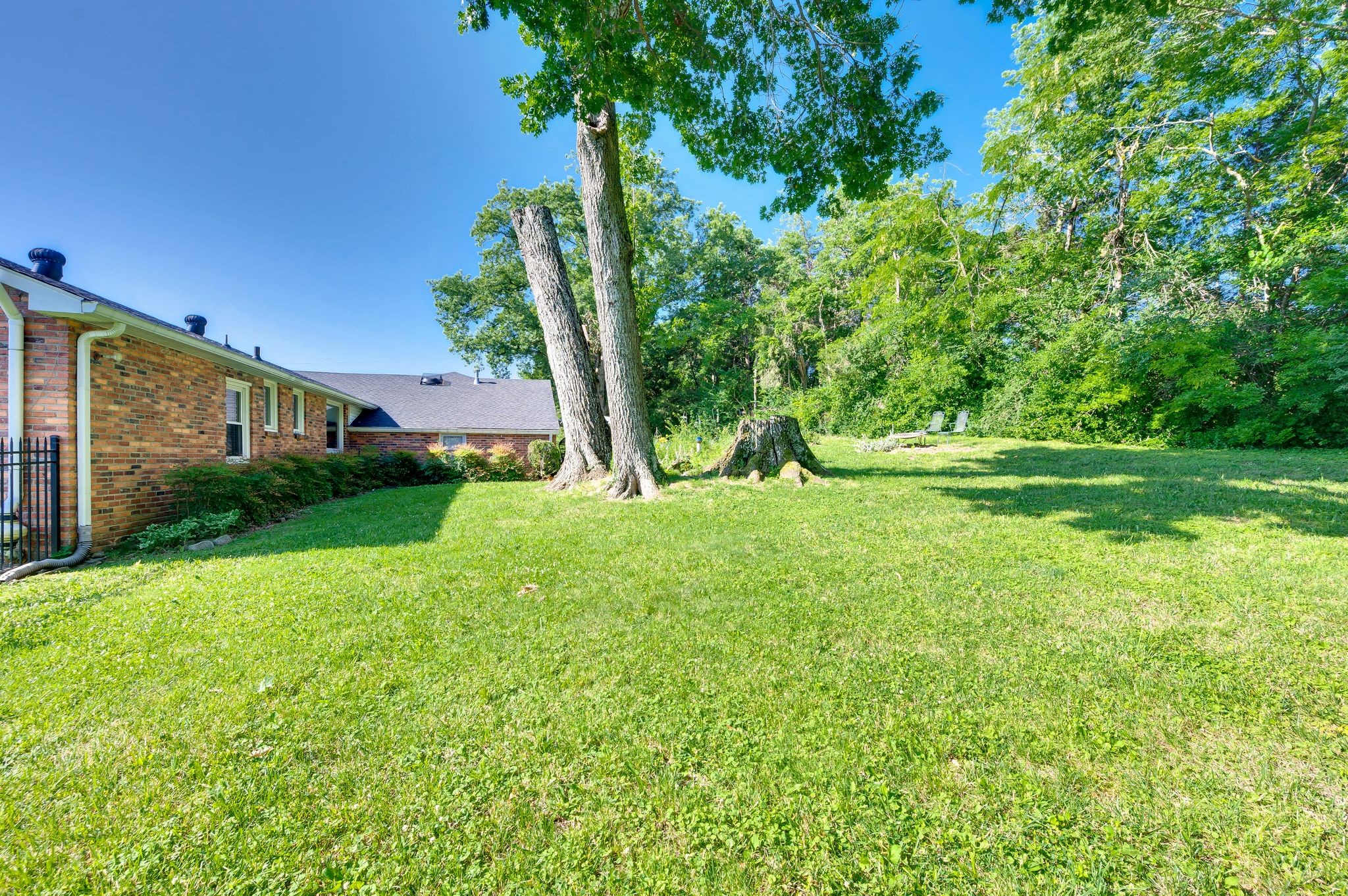57 Vaughns Gap Rd