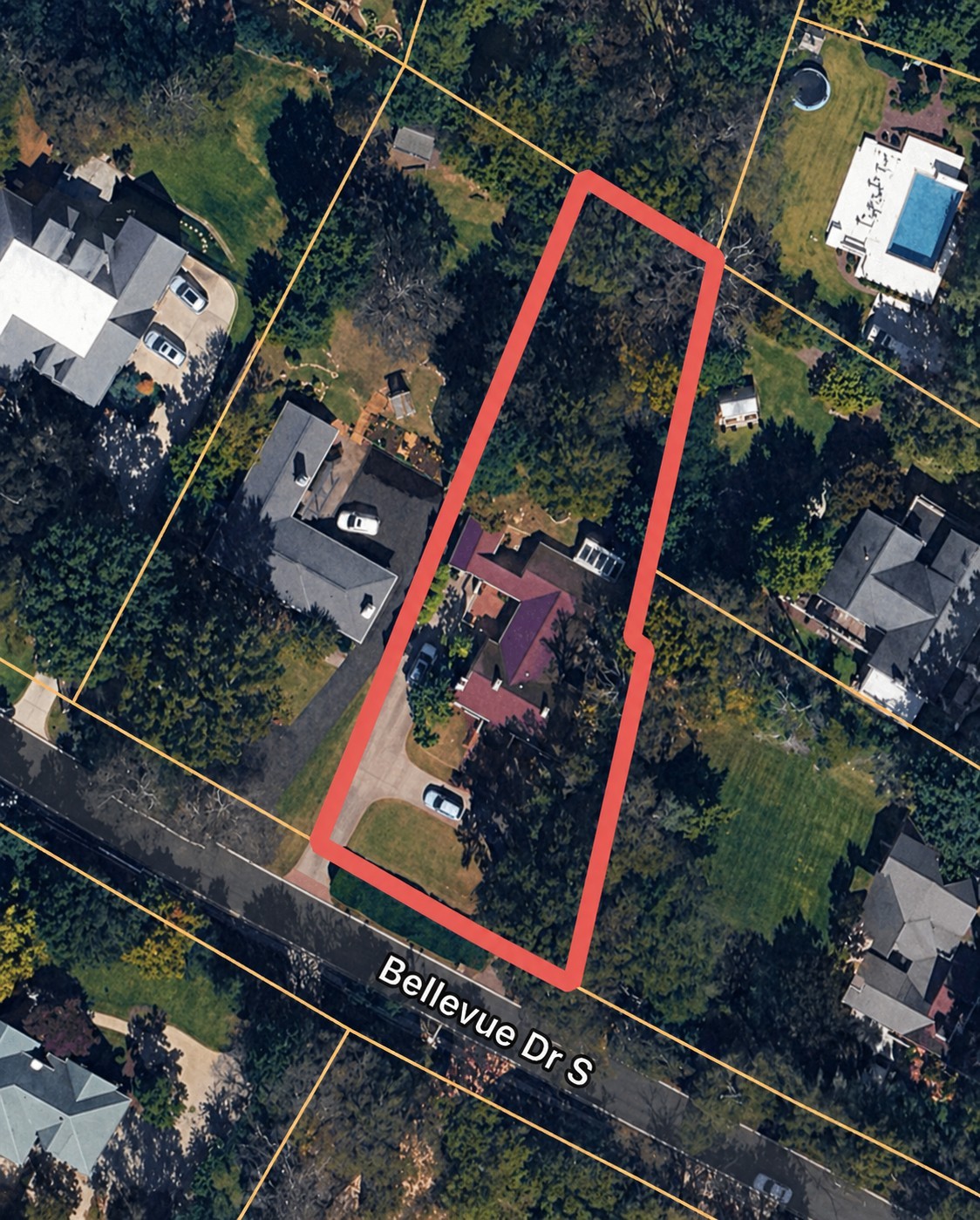 116 Bellevue Dr, S
