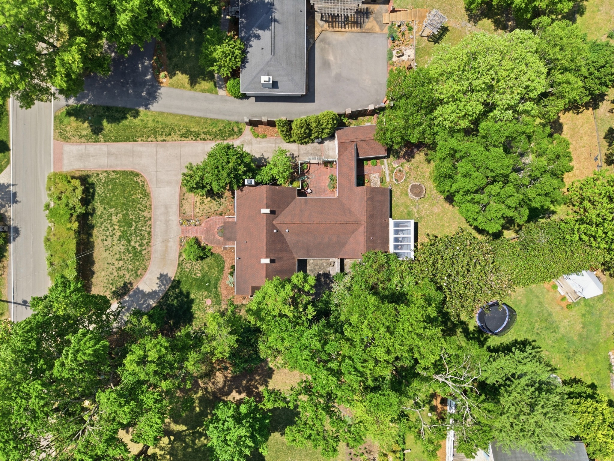 116 Bellevue Dr, S