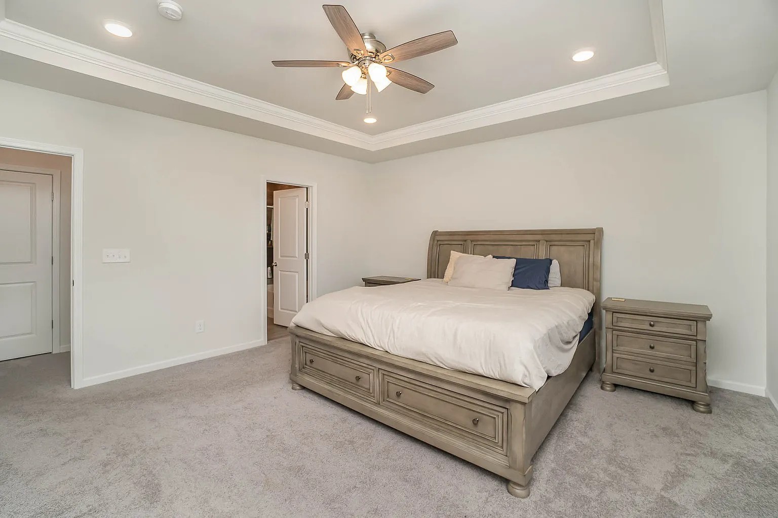 1674 Lantana Dr