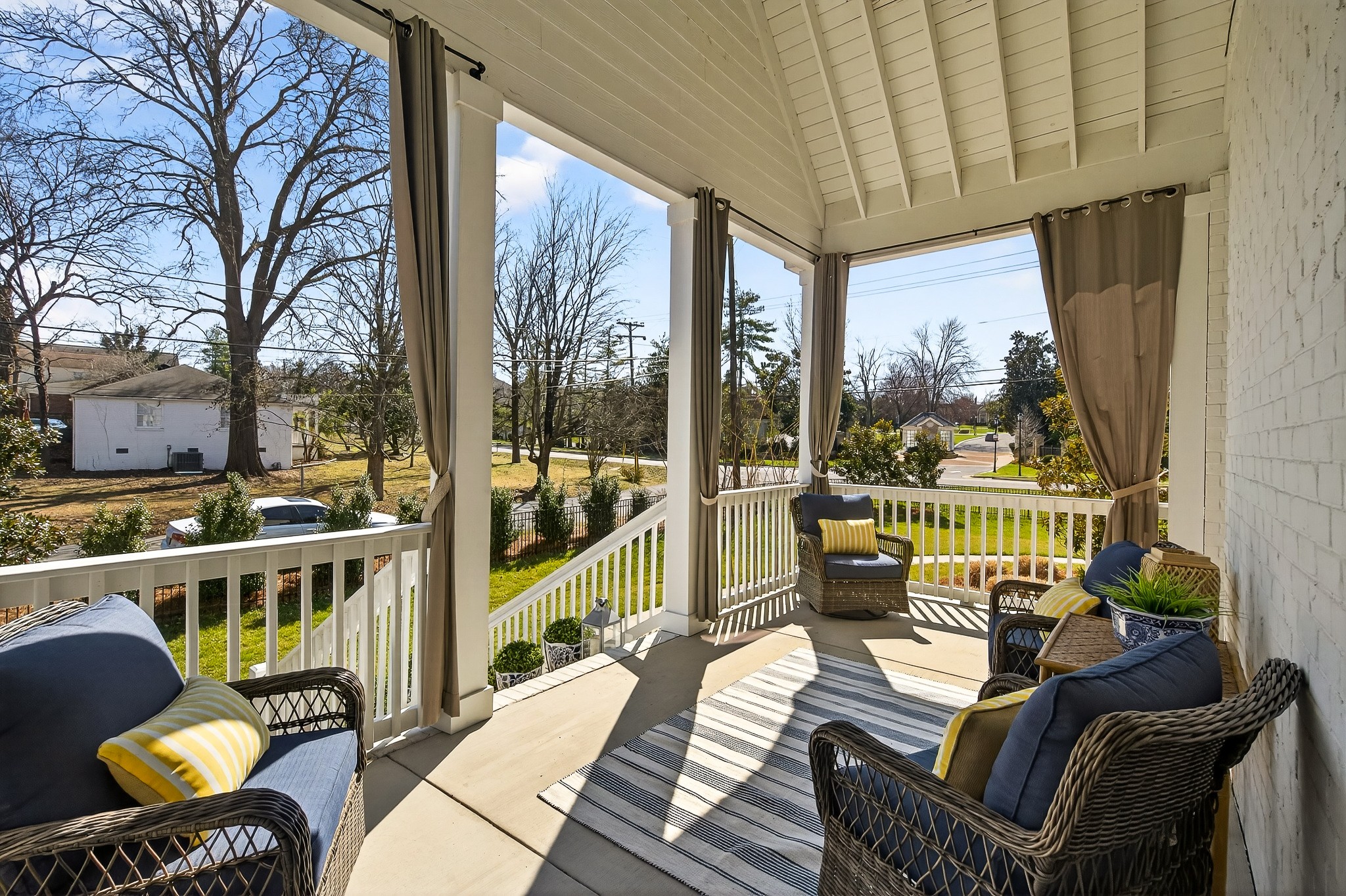 2468 Abbott Martin Rd