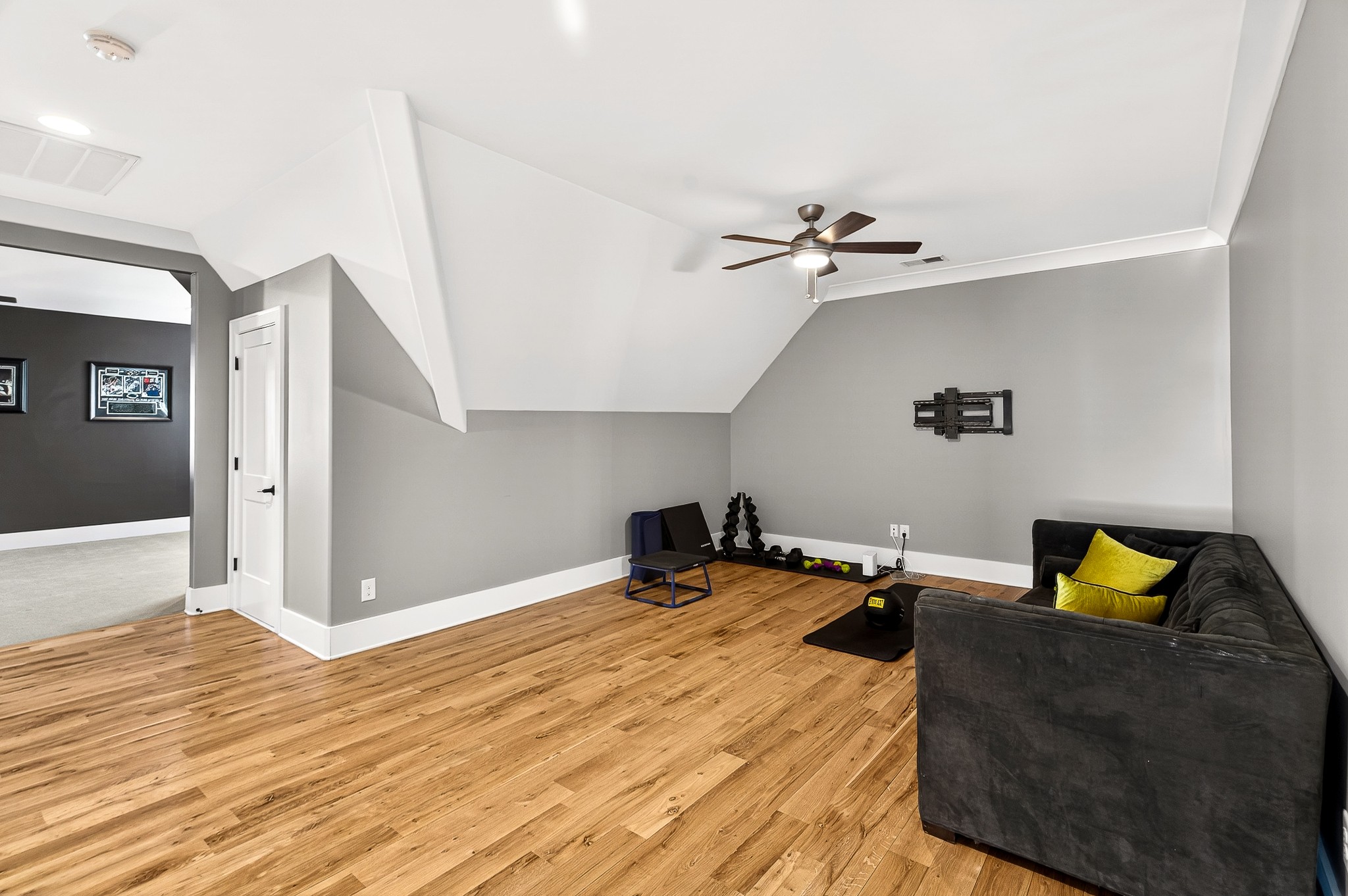 2468 Abbott Martin Rd