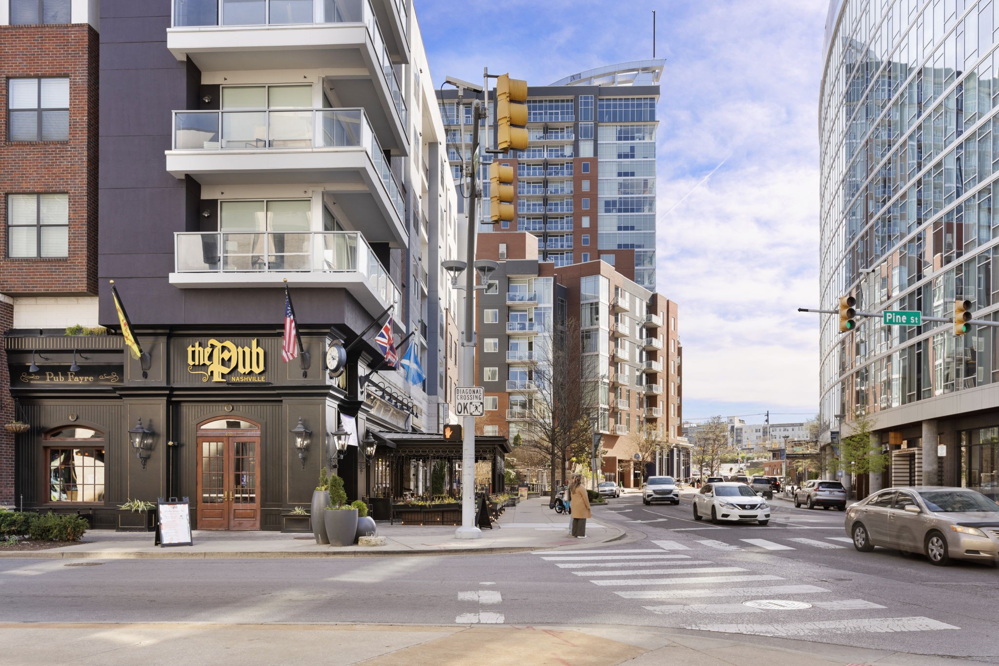 600 12th Ave, S Unit: 832