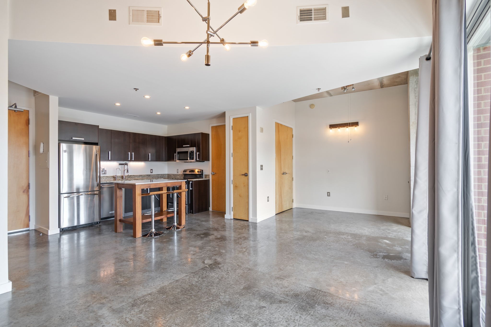 600 12th Ave, S Unit: 832