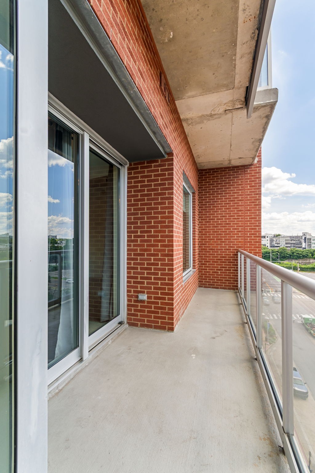 600 12th Ave, S Unit: 832