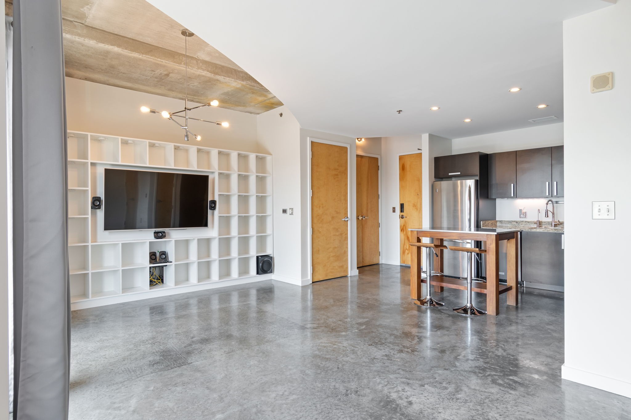 600 12th Ave, S Unit: 832