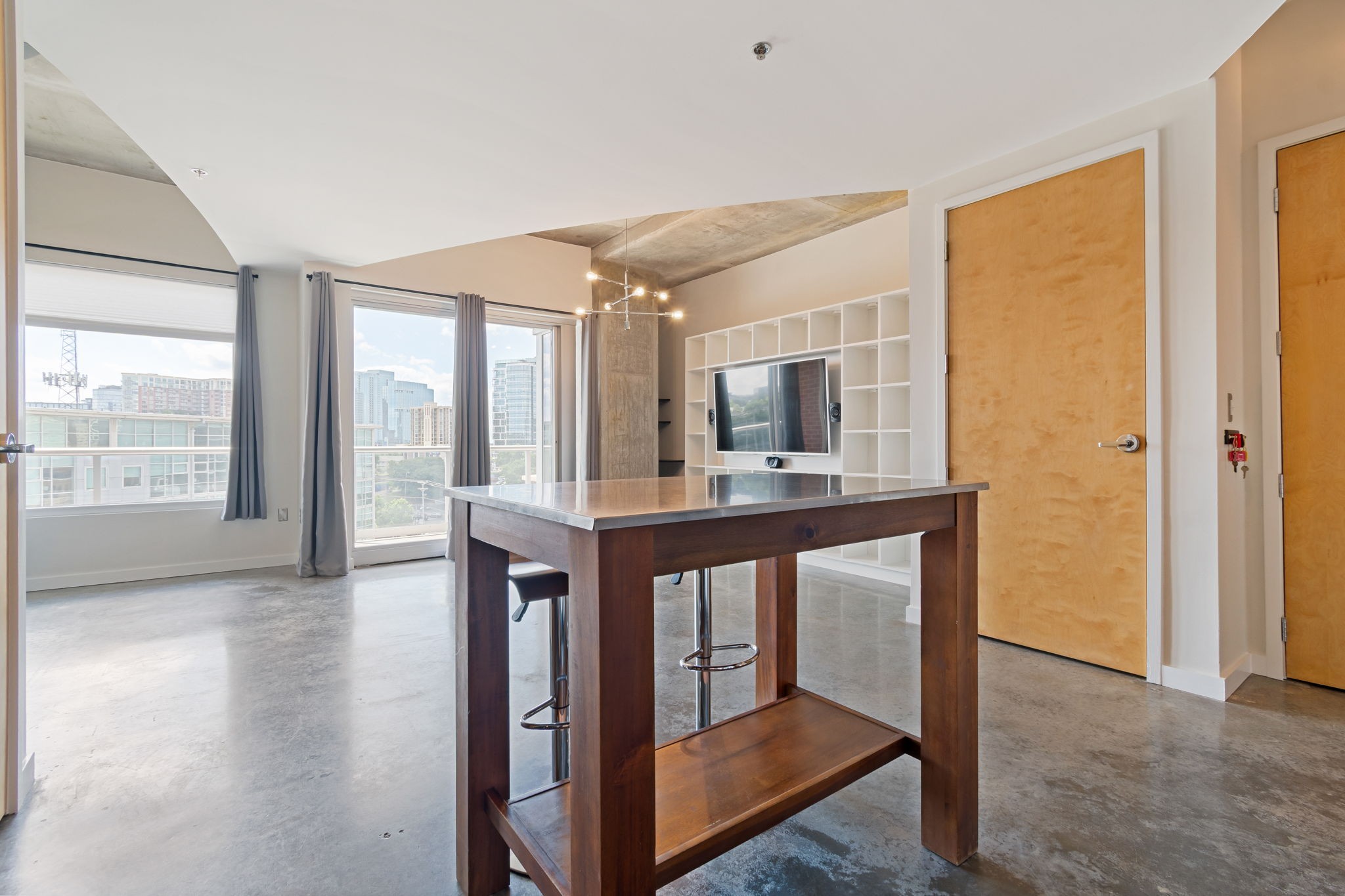 600 12th Ave, S Unit: 832