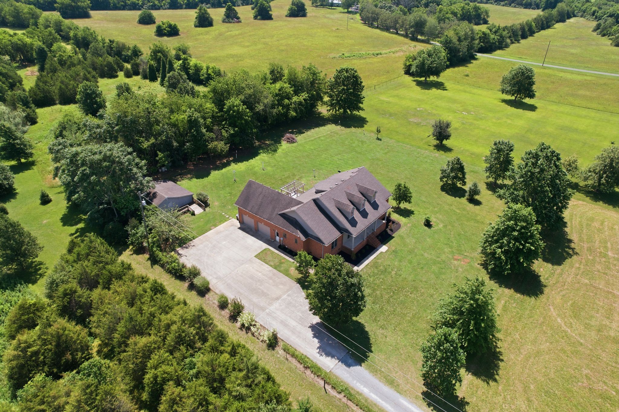 2453 Big Springs Rd