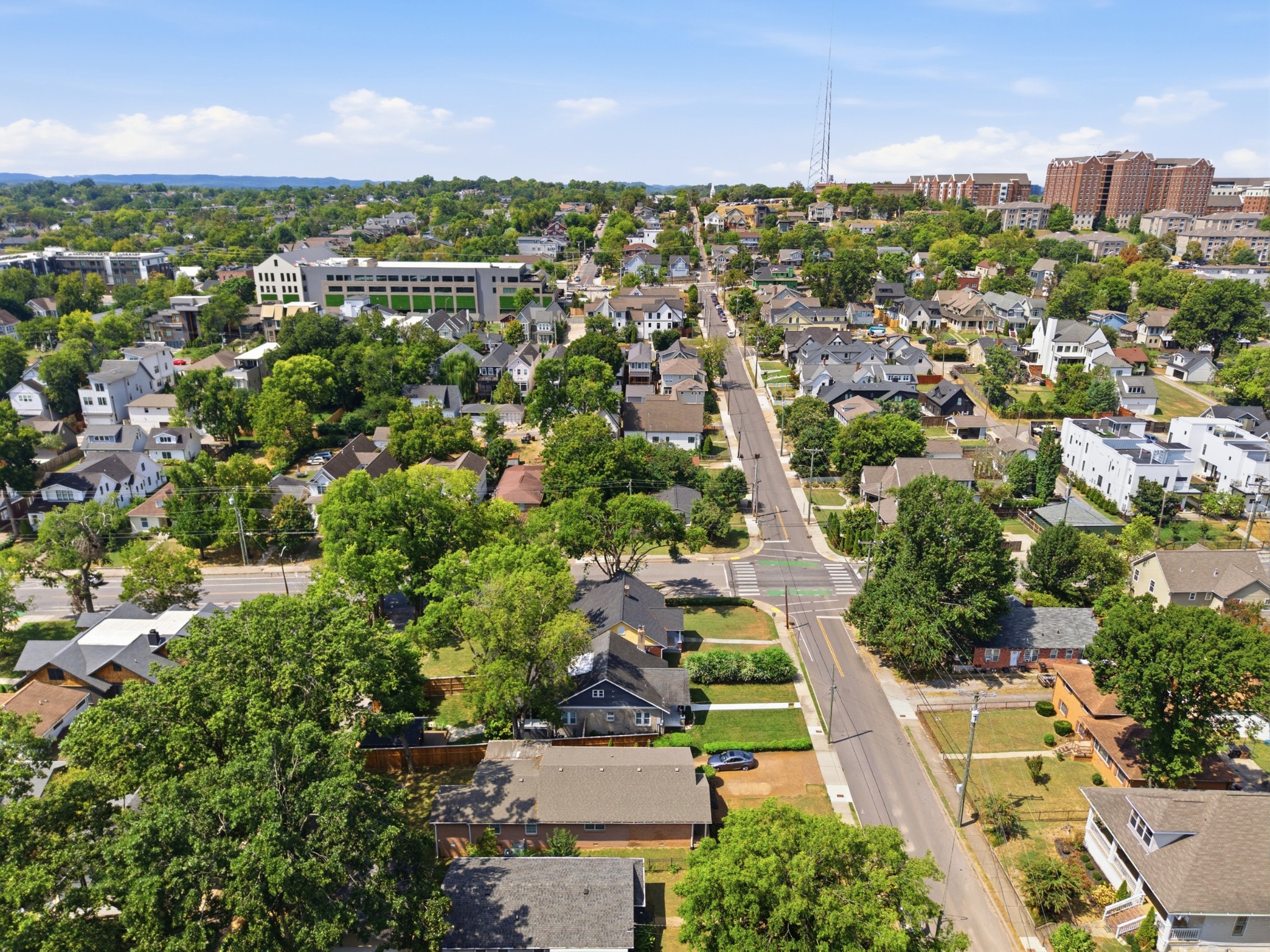 929 Lawrence