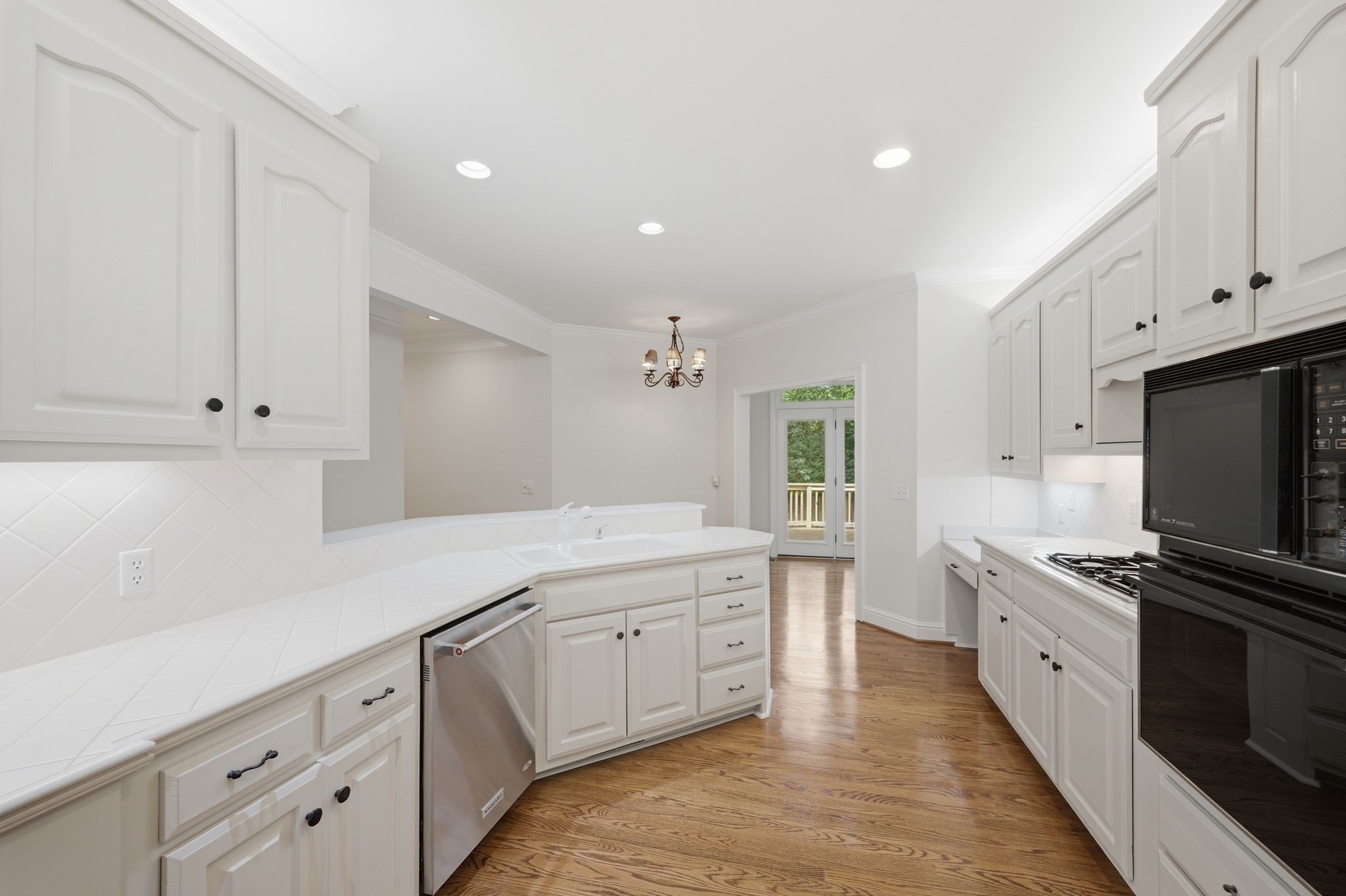 20 Lexington Grn