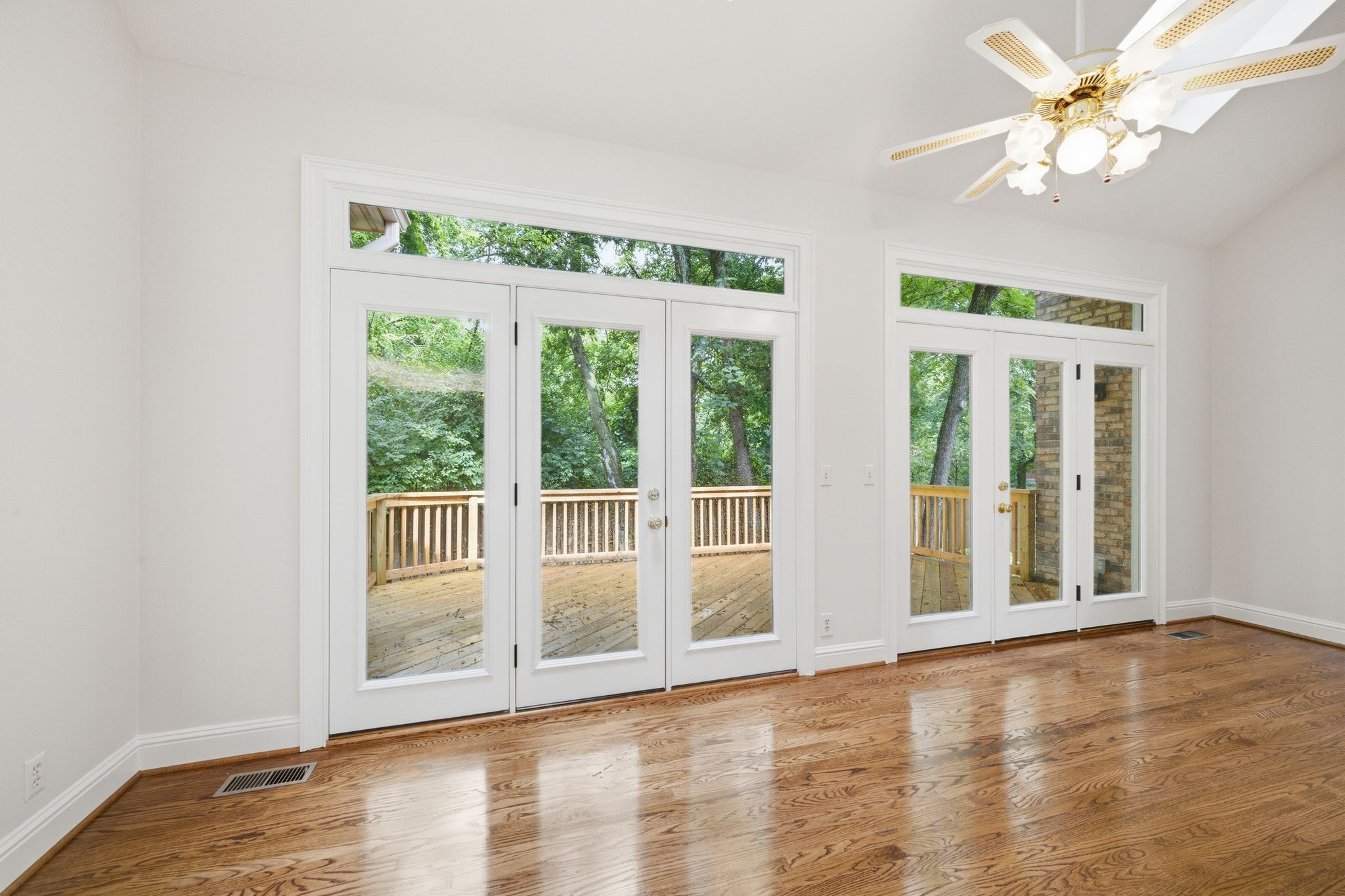 20 Lexington Grn