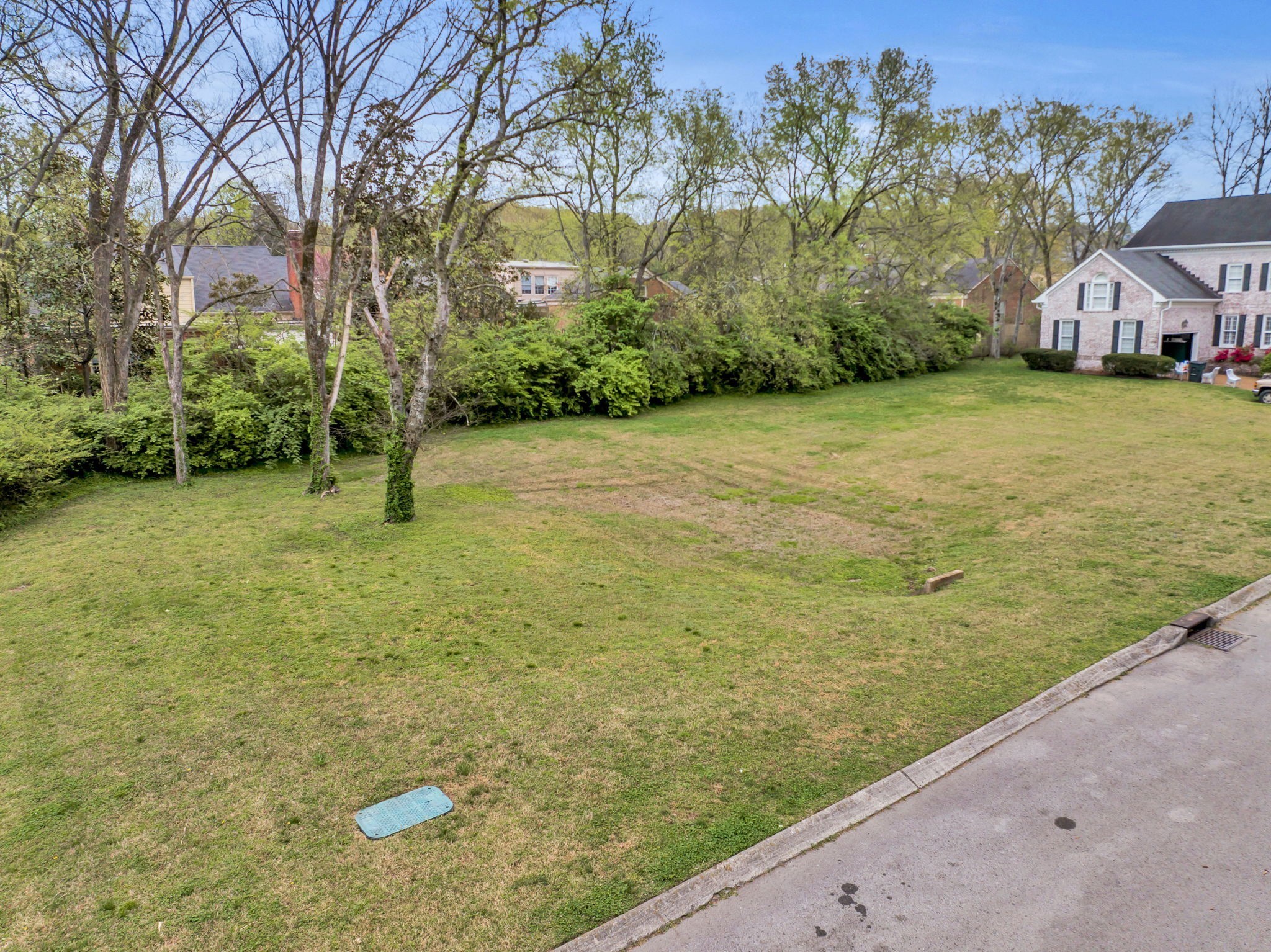 20 Lexington Grn