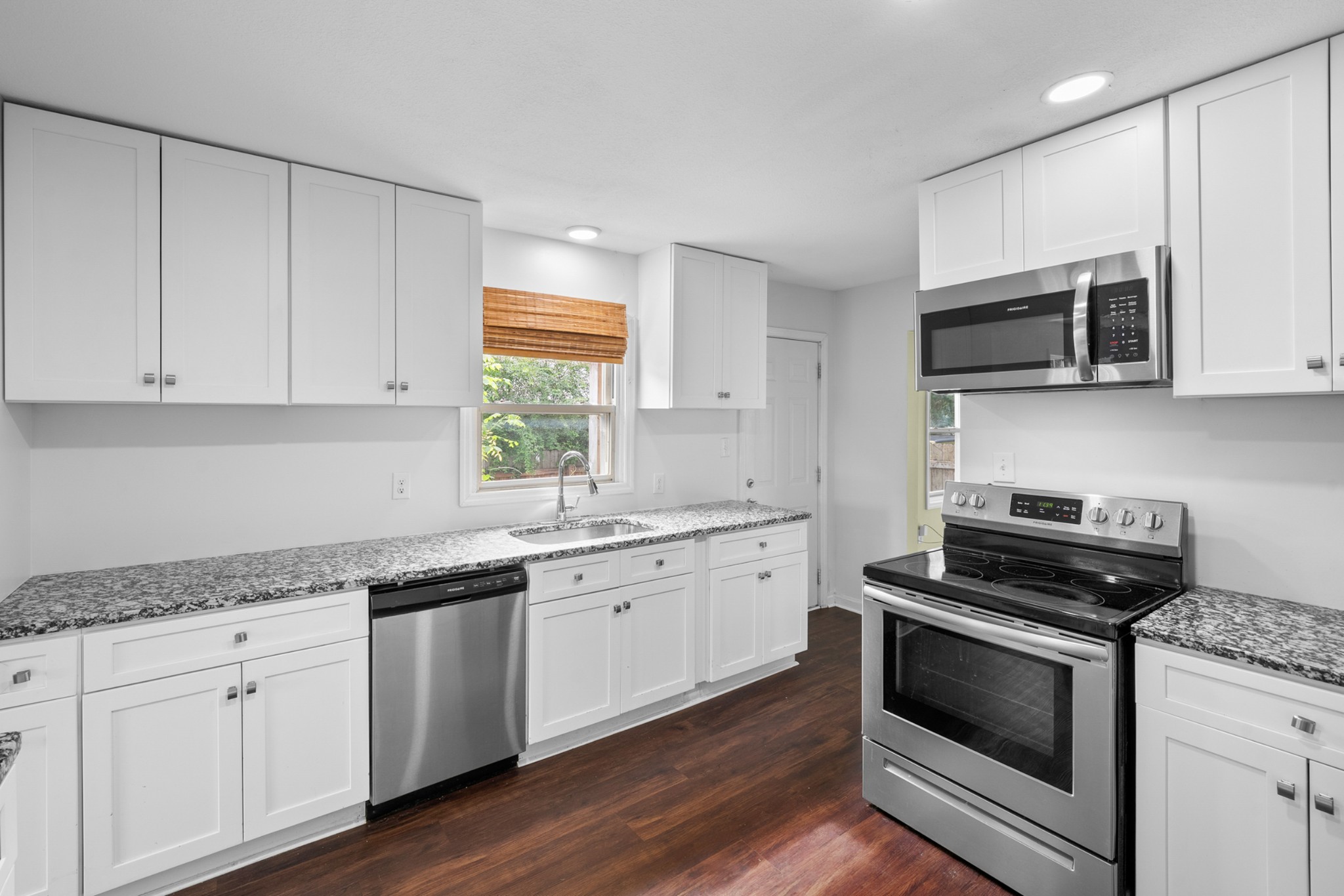 409 Cumberland St, W