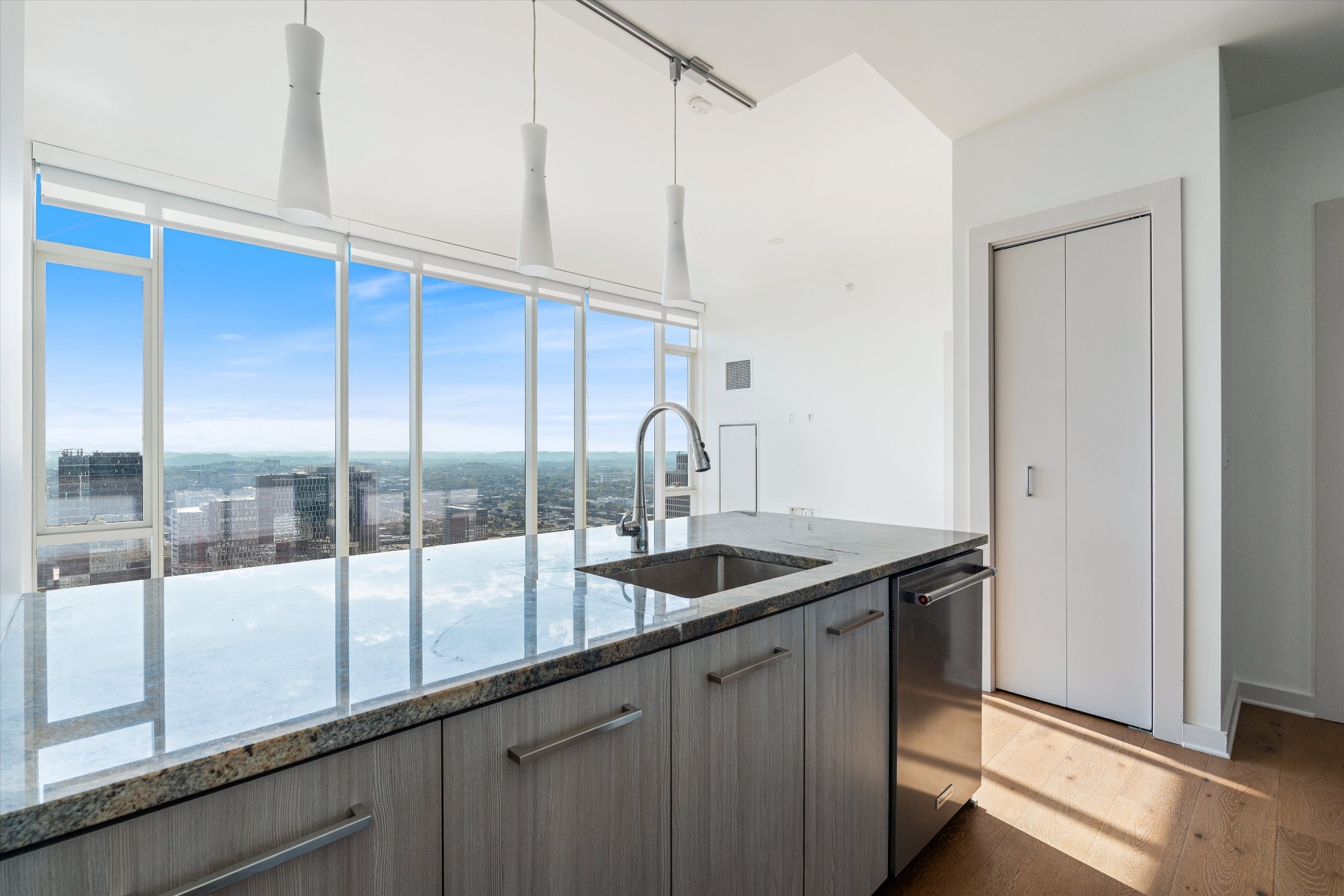 515 Church St Unit: 4209