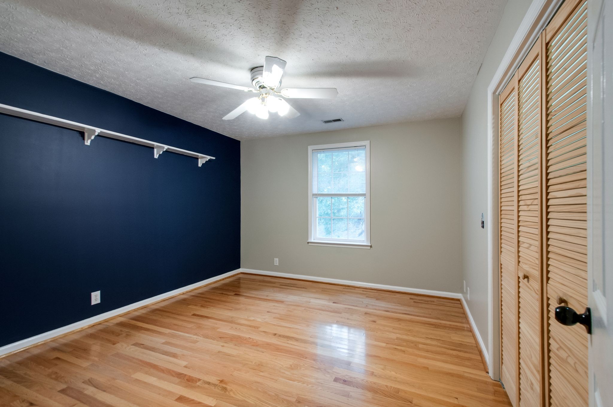 7305 Demetrius Ct