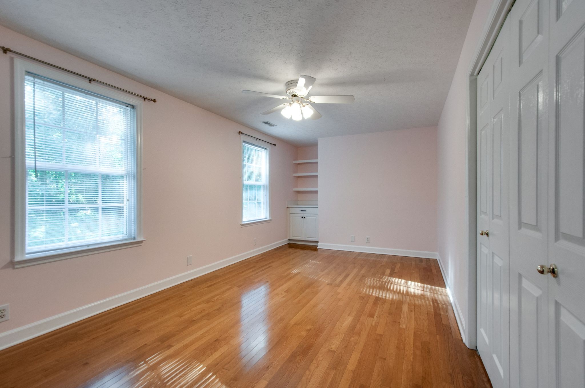 7305 Demetrius Ct
