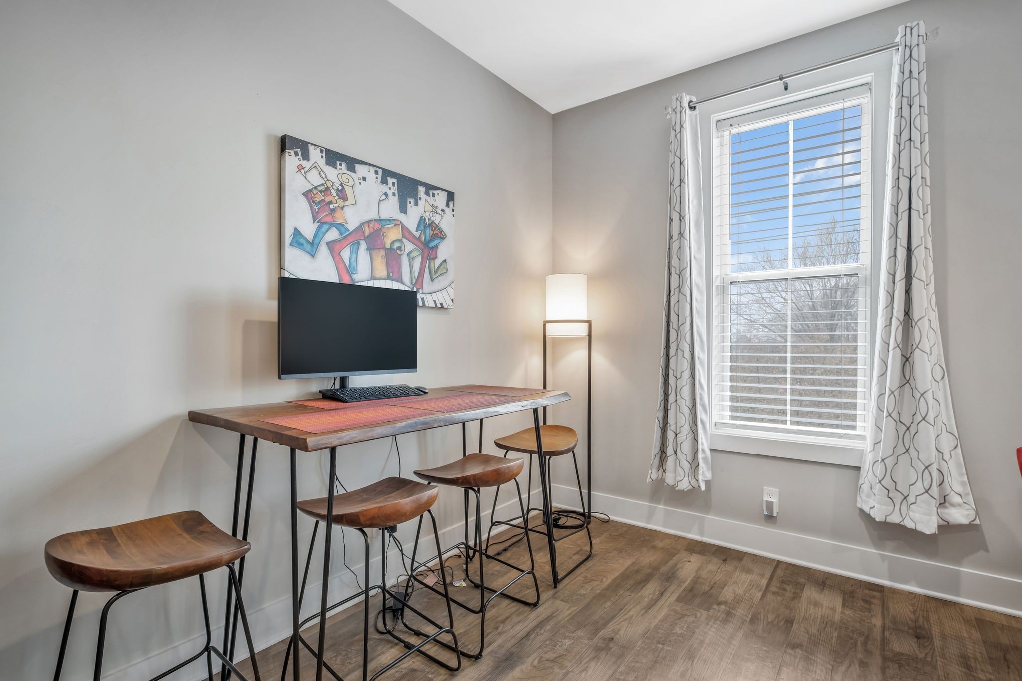 1077 E Trinity Ln Unit: 307