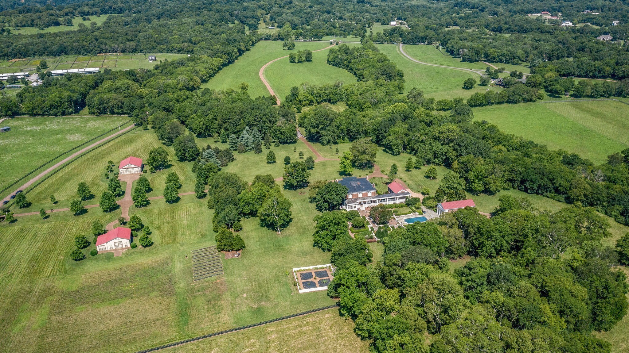 1711 Old Hillsboro Rd