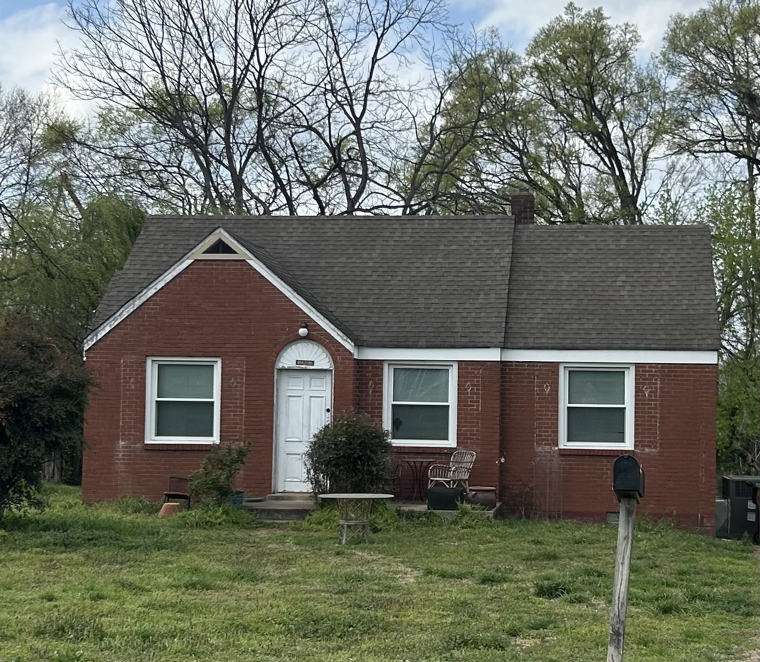 1413 McGavock Pike