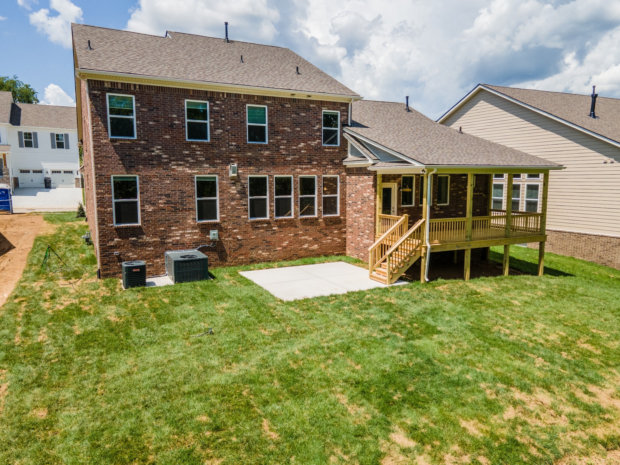 4018 Foxglove Farm Dr