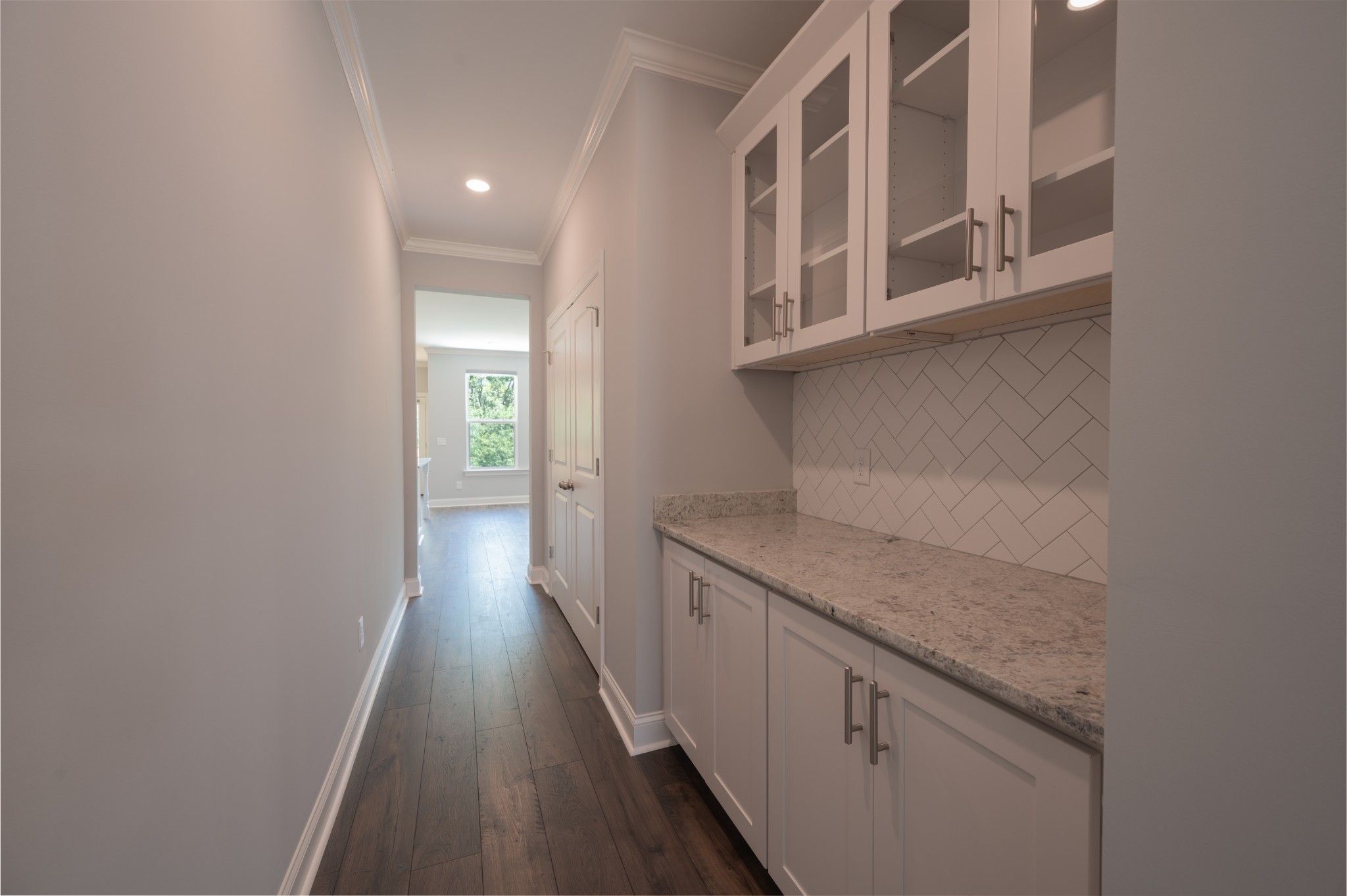 4018 Foxglove Farm Dr