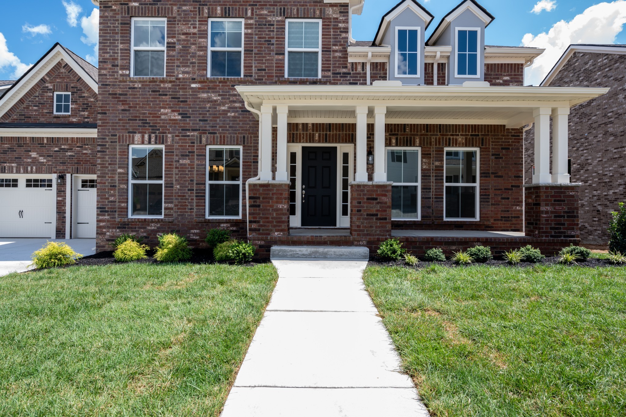 4018 Foxglove Farm Dr