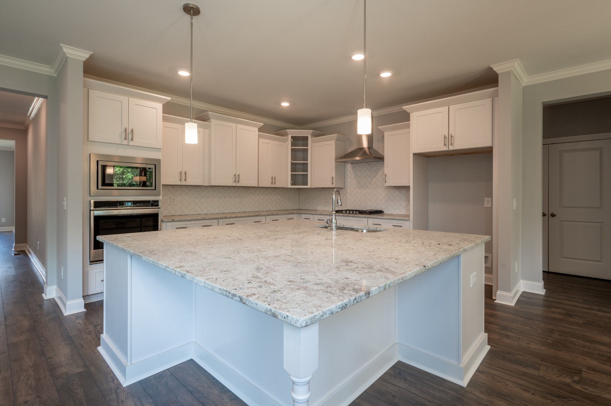 4018 Foxglove Farm Dr