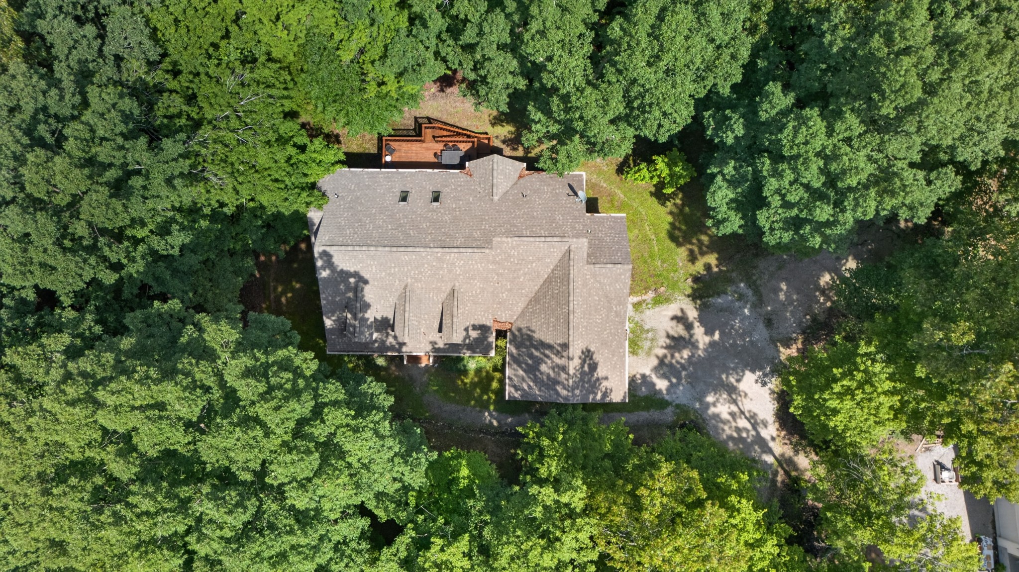 1835 Ridge Cliff Dr