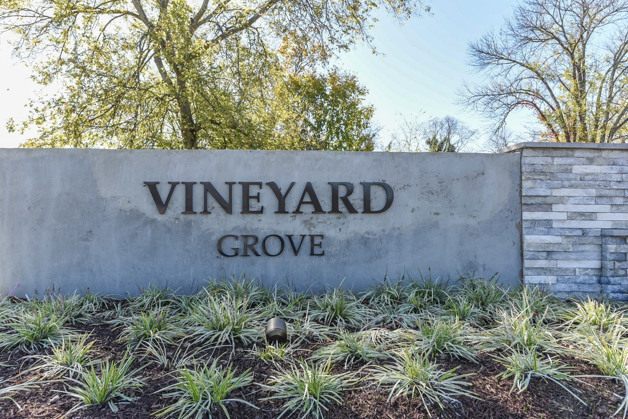 728 Mickelson Way