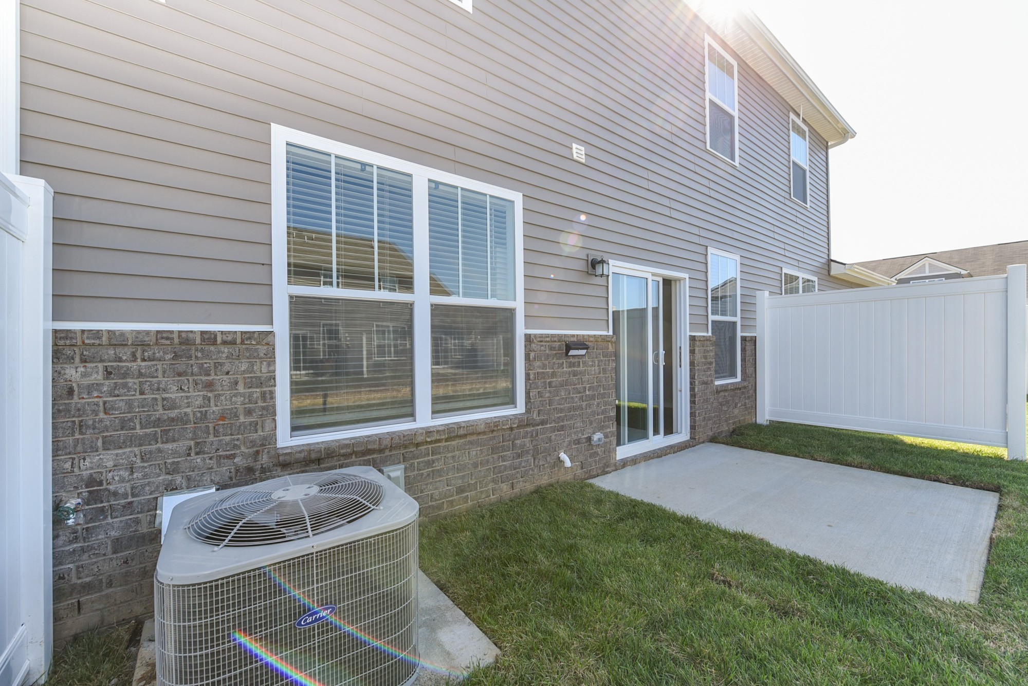 728 Mickelson Way
