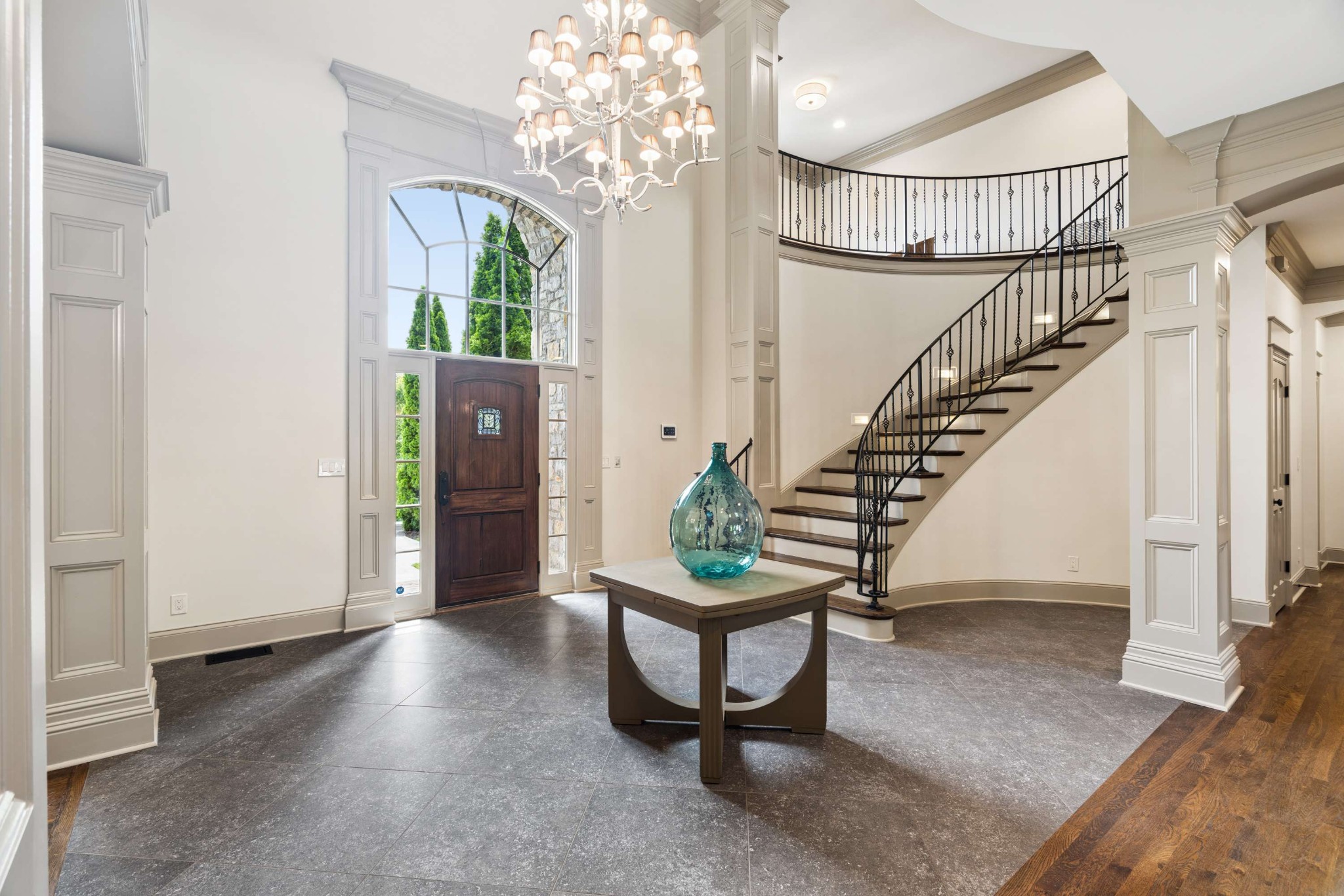 1008 Monroe Ln