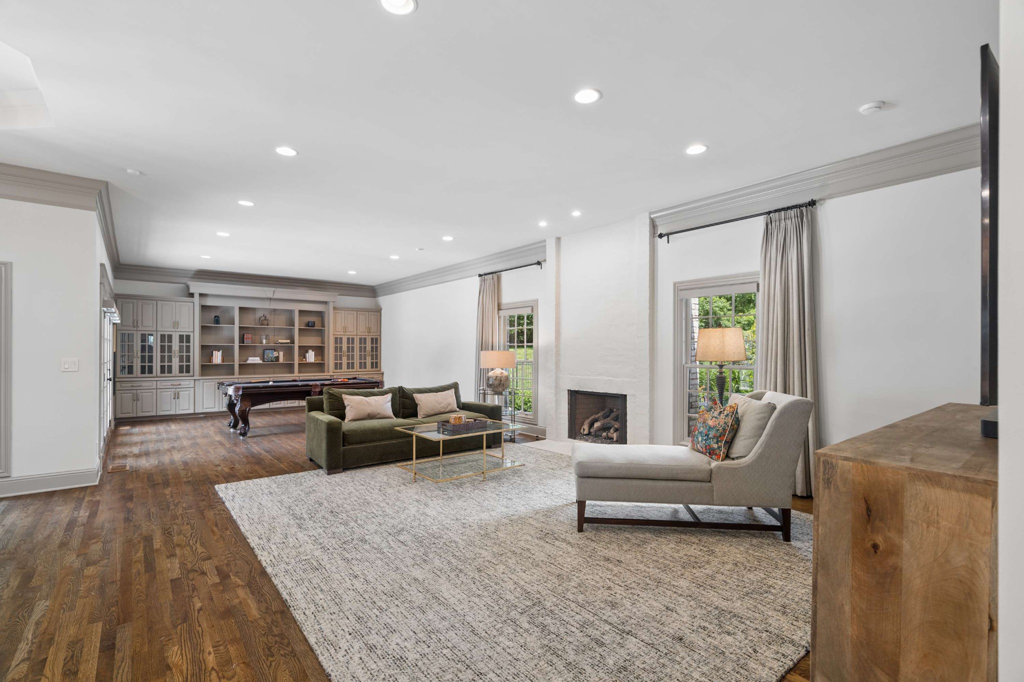 1008 Monroe Ln