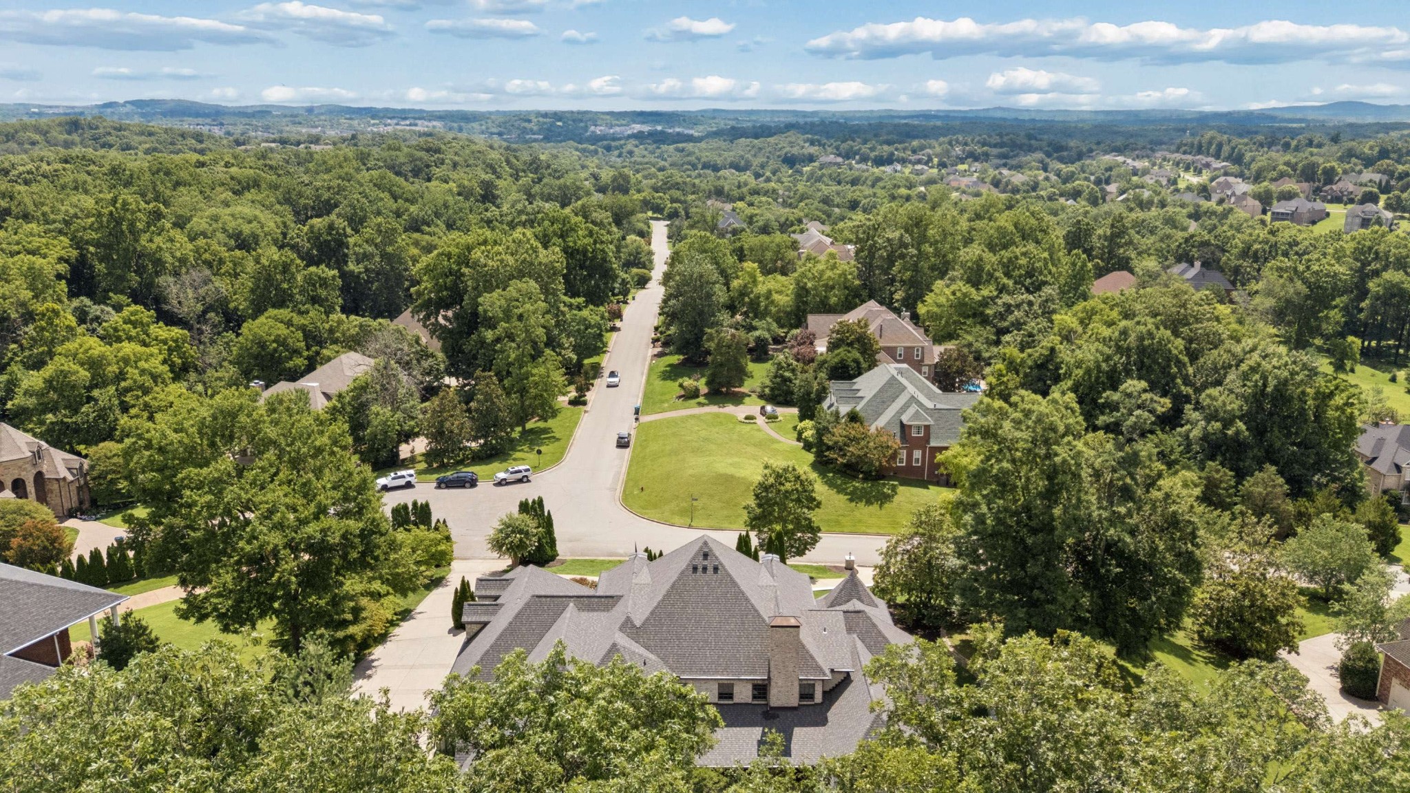 1008 Monroe Ln