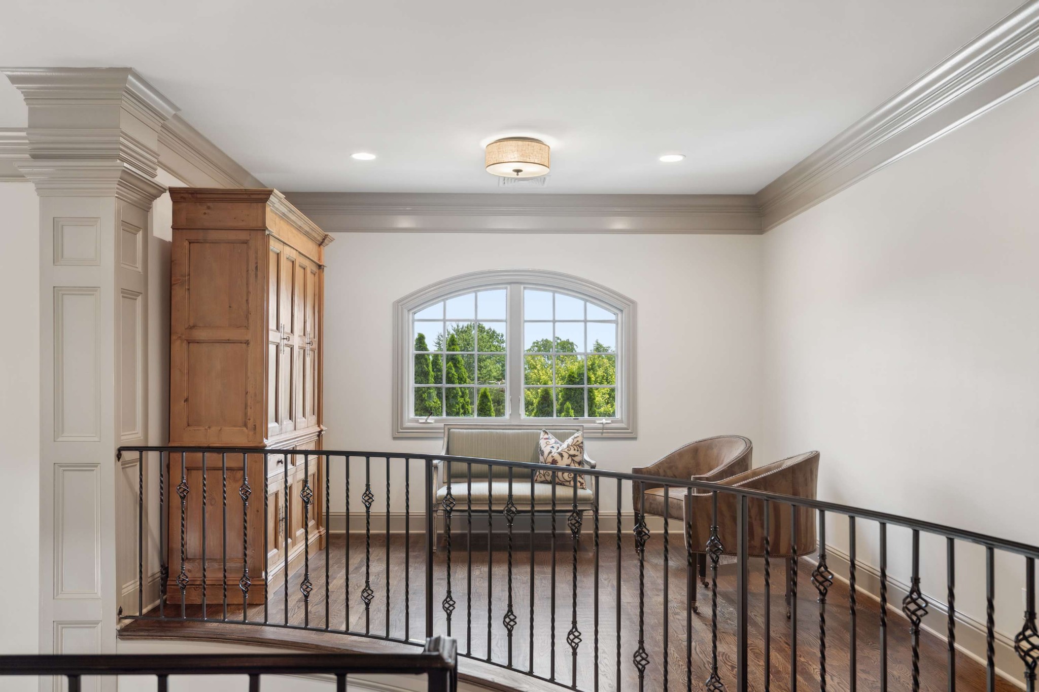 1008 Monroe Ln