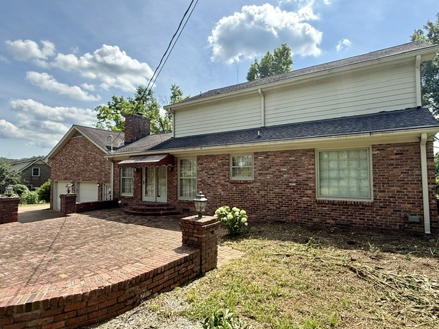 6308 Kingsbury Dr