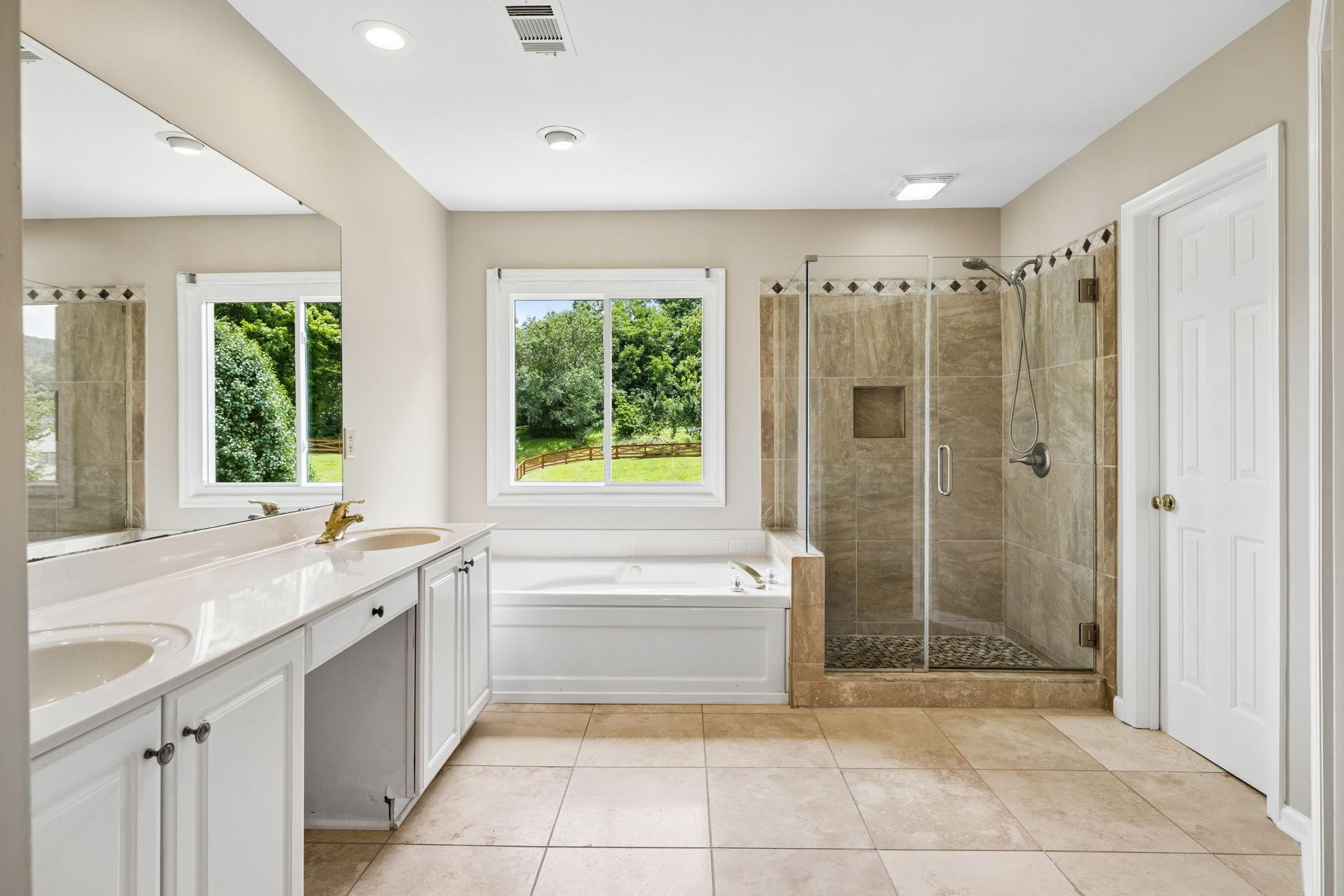 6415 Annandale Cv