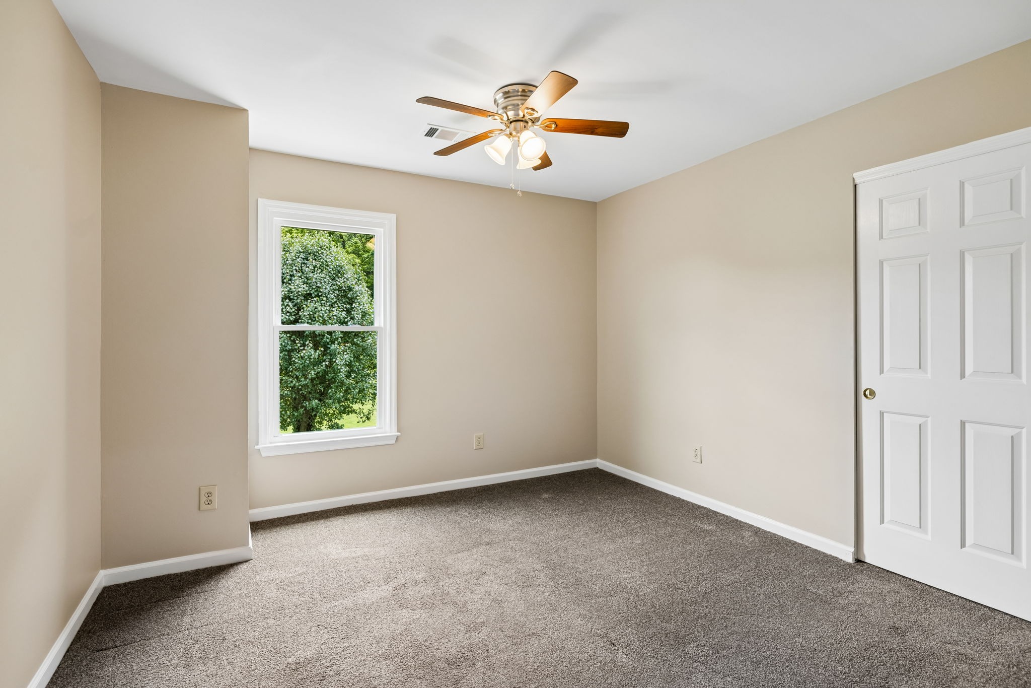 6415 Annandale Cv