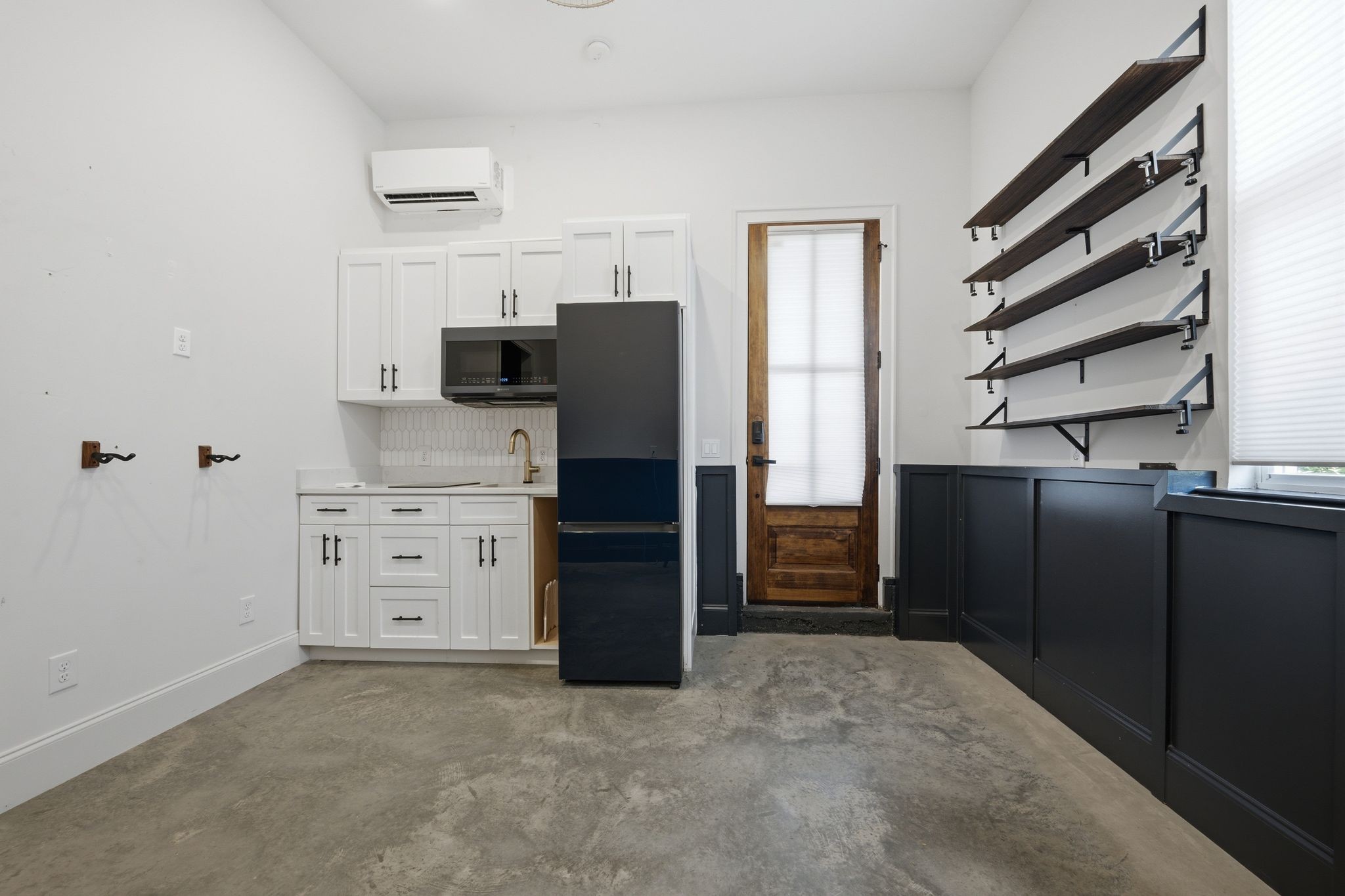 89 Glenrock Dr