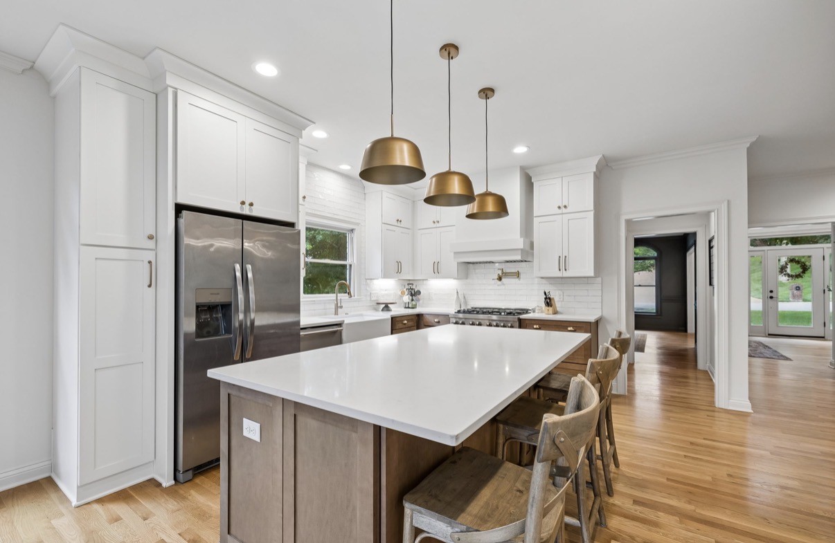 9441 Highwood Hill Rd