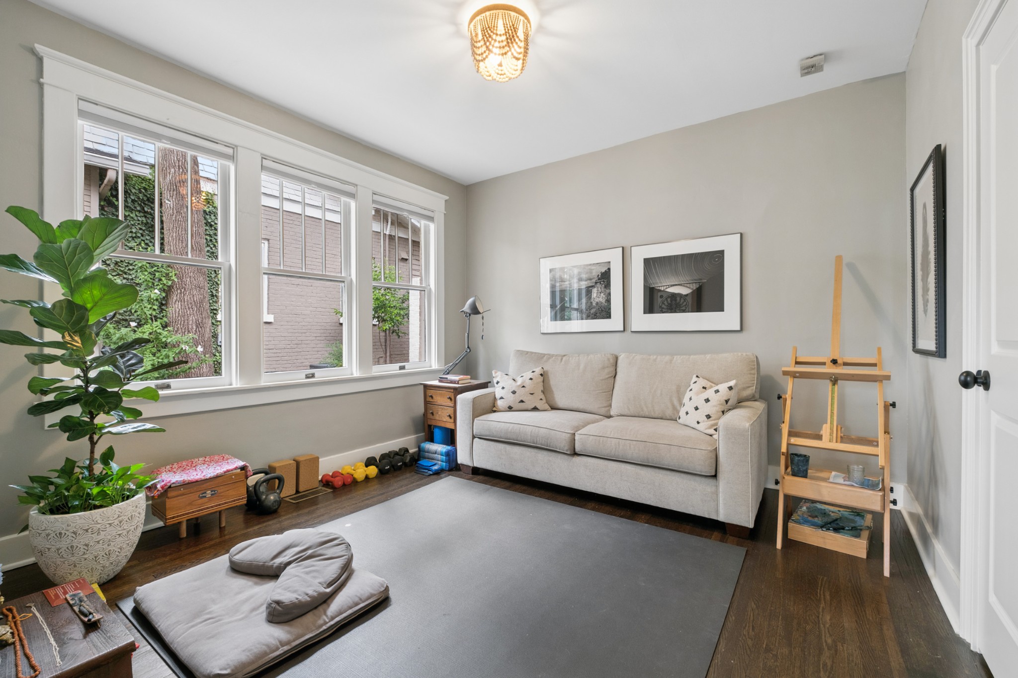 3815 Central Ave