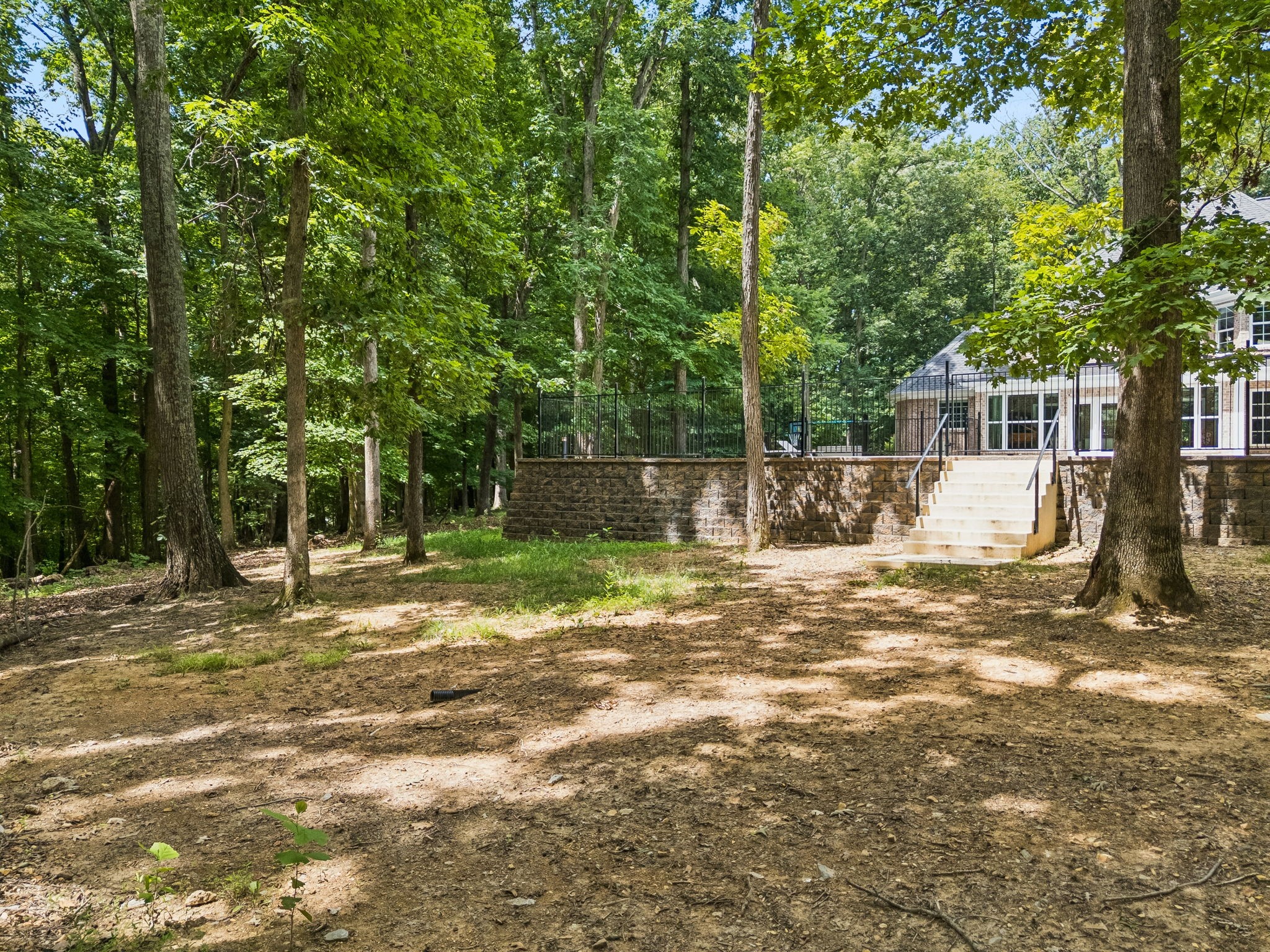 6948 Whispering Oaks Dr